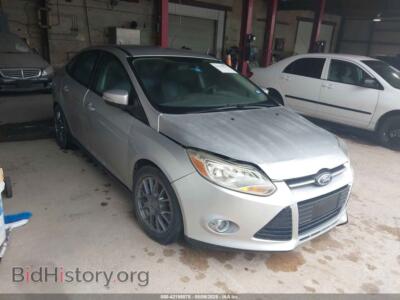 2014 Ford FOCUS SE, серебристый — VIN 1FADP3F23EL158142, IAAI