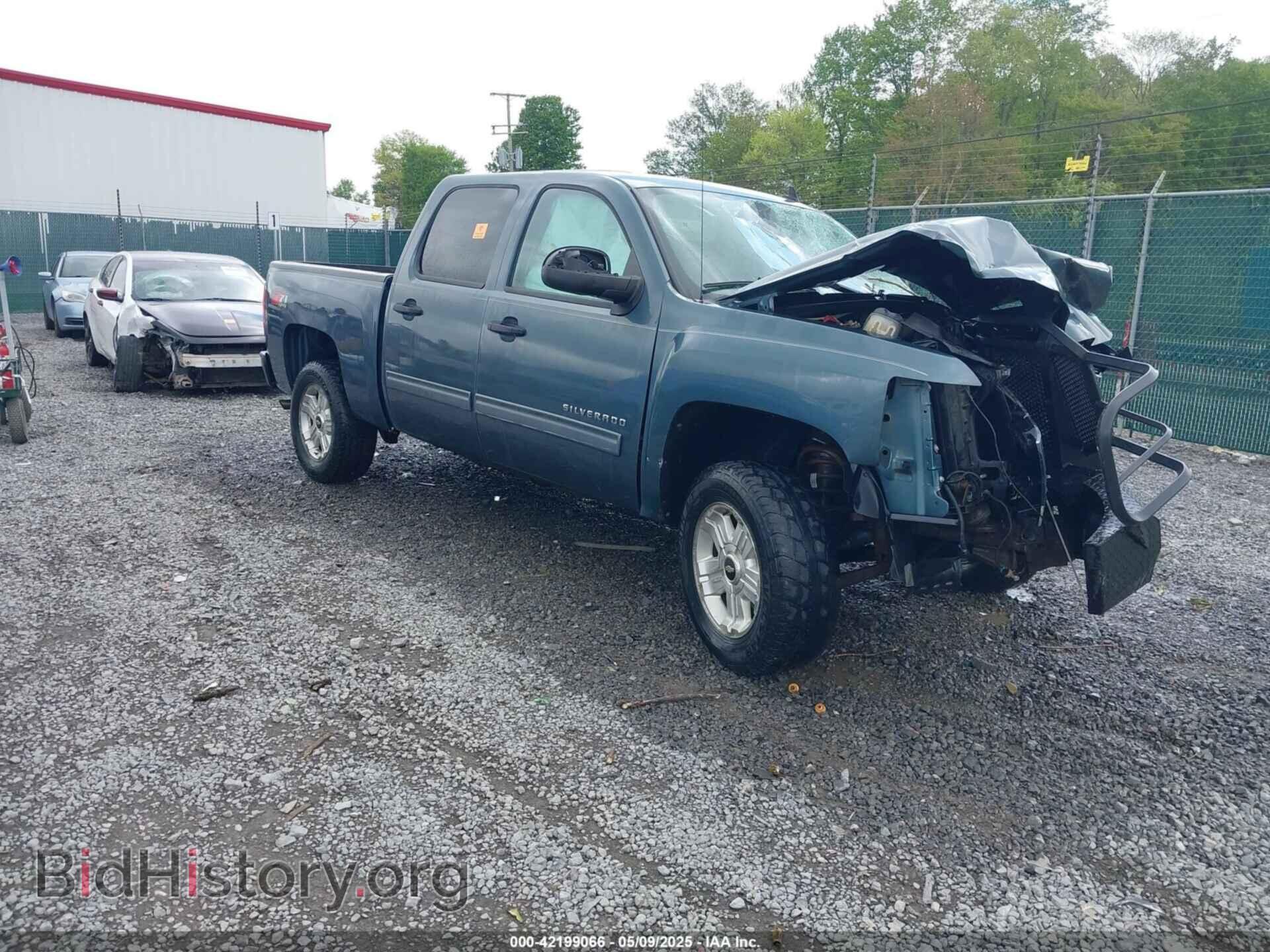 Photo 1GCPKSE30BF185352 - CHEVROLET SILVERADO 1500 2011