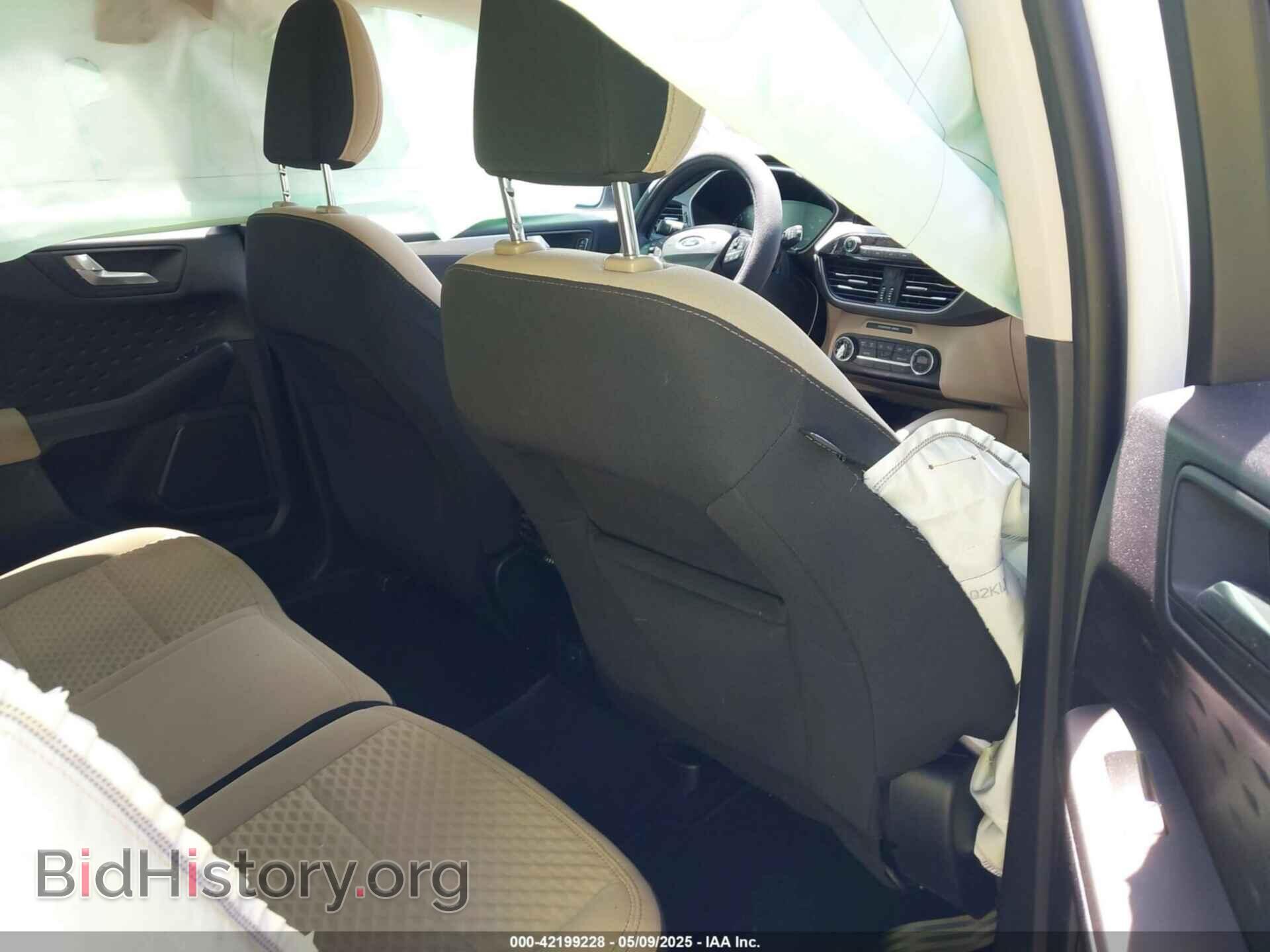2020 FORD ESCAPE - VIN: 1FMCU9G61LUA92700 - Photo 8