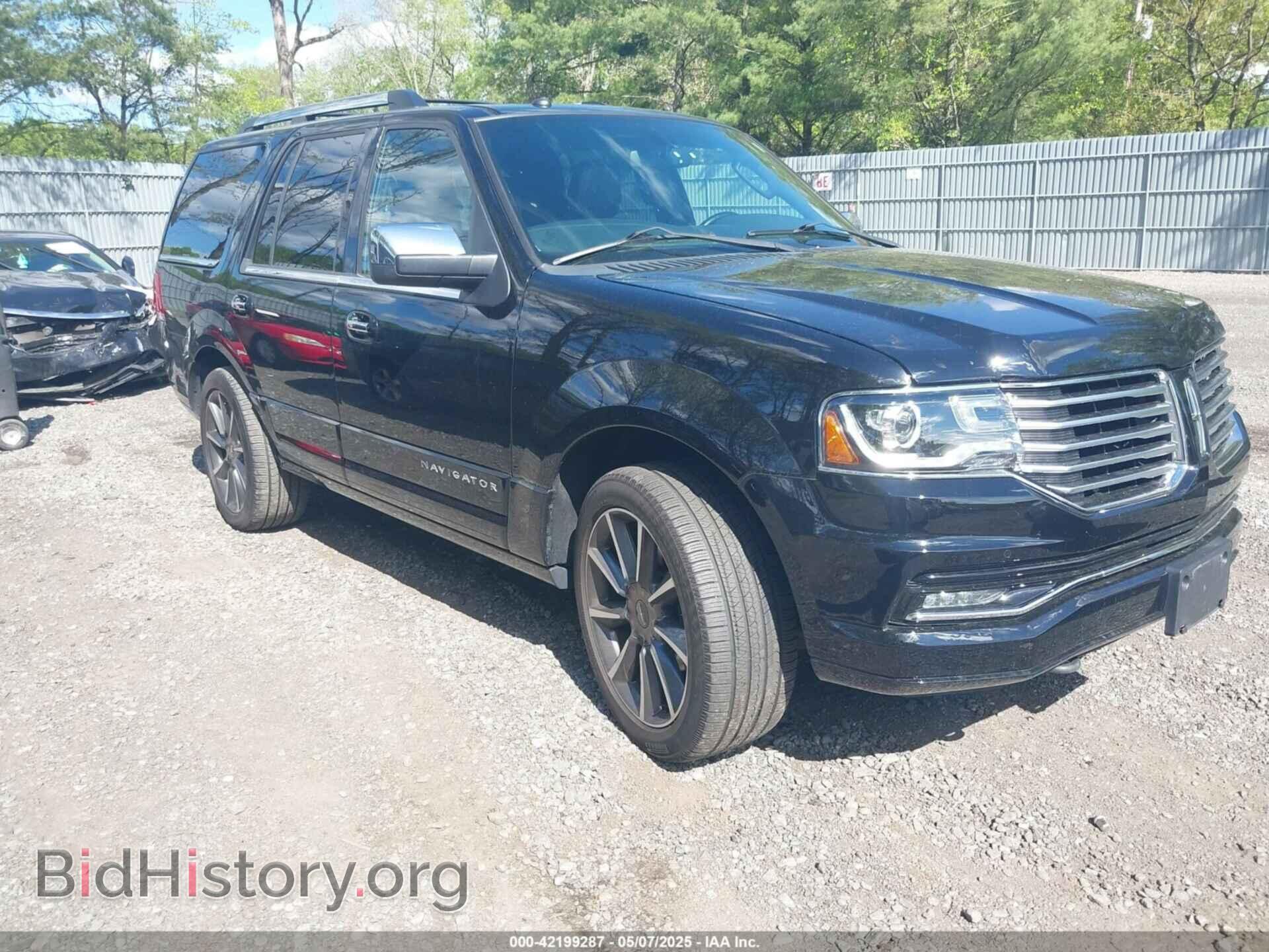 Photo 5LMJJ2LT5HEL08002 - LINCOLN NAVIGATOR 2017