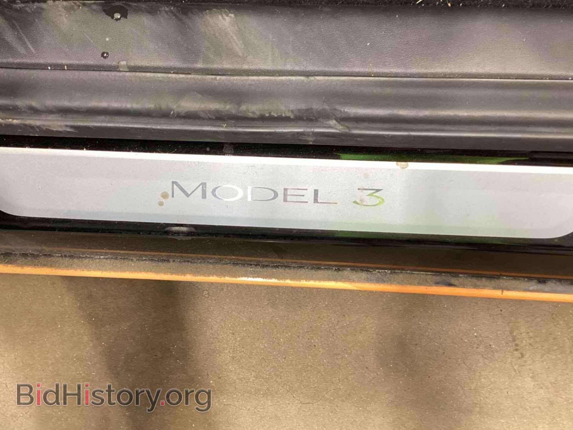 2019 TESLA MODEL 3 - VIN: 5YJ3E1EB7KF199048 - Photo 4