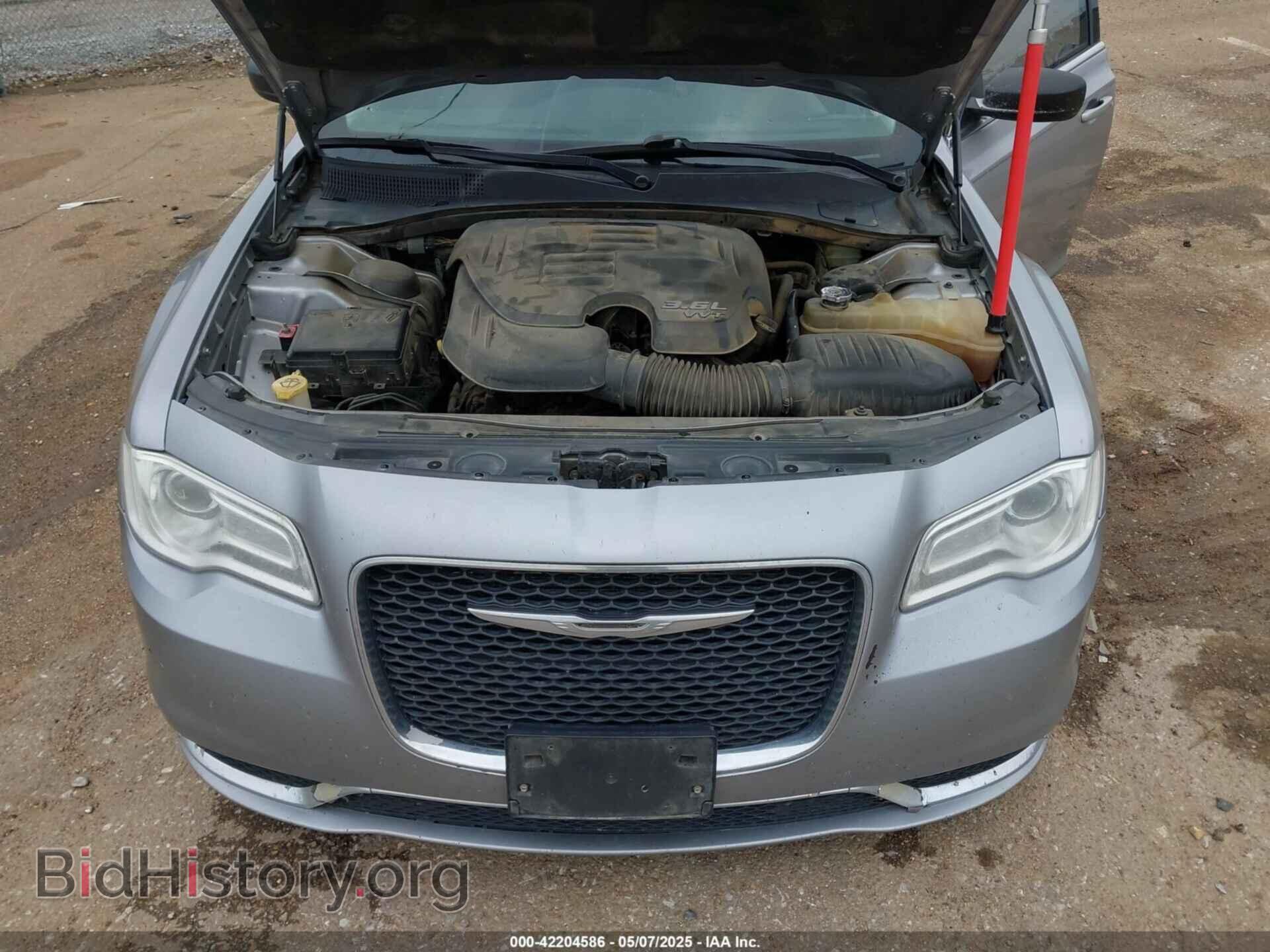 2015 CHRYSLER 300 - VIN: 2C3CCAAG5FH779779 - Фото 10