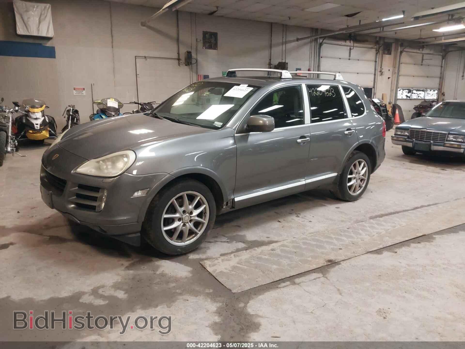 2010 PORSCHE CAYENNE - VIN: WP1AA2APXALA04788 - Фото 2