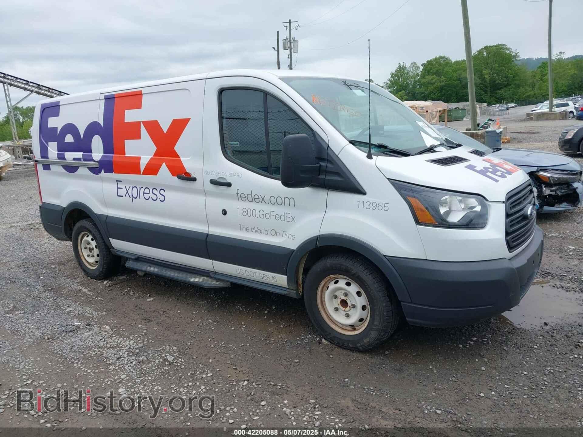 Photo 1FTNE1YM2FKB19797 - FORD TRANSIT-150 2015