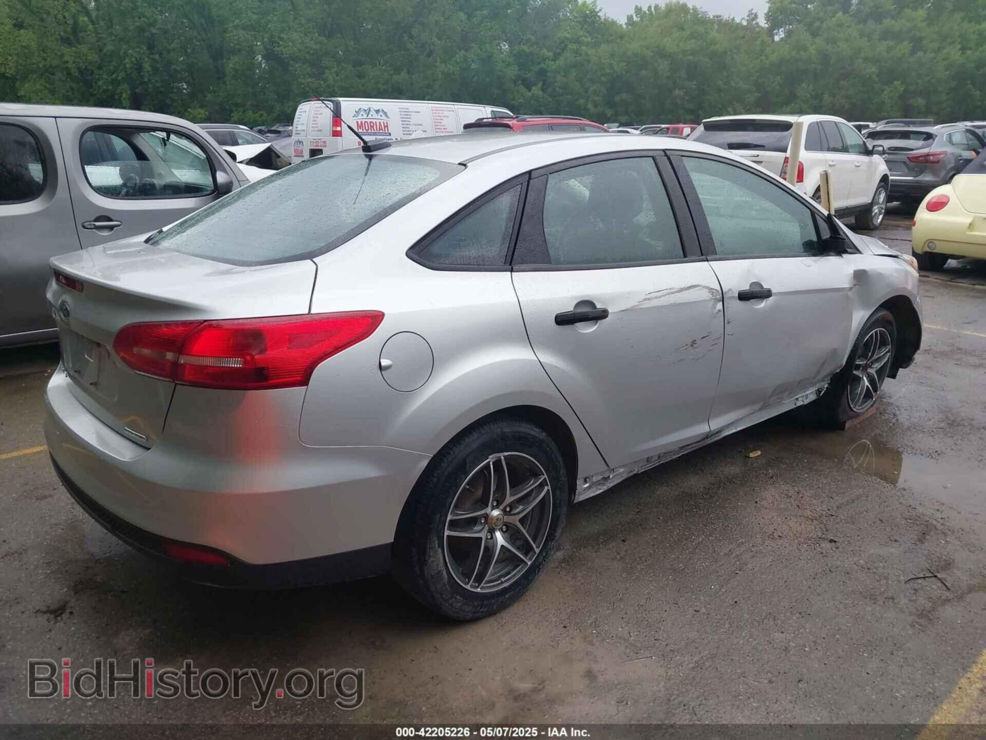 2016 FORD FOCUS - VIN: 1FADP3E26GL404962 - Photo 4