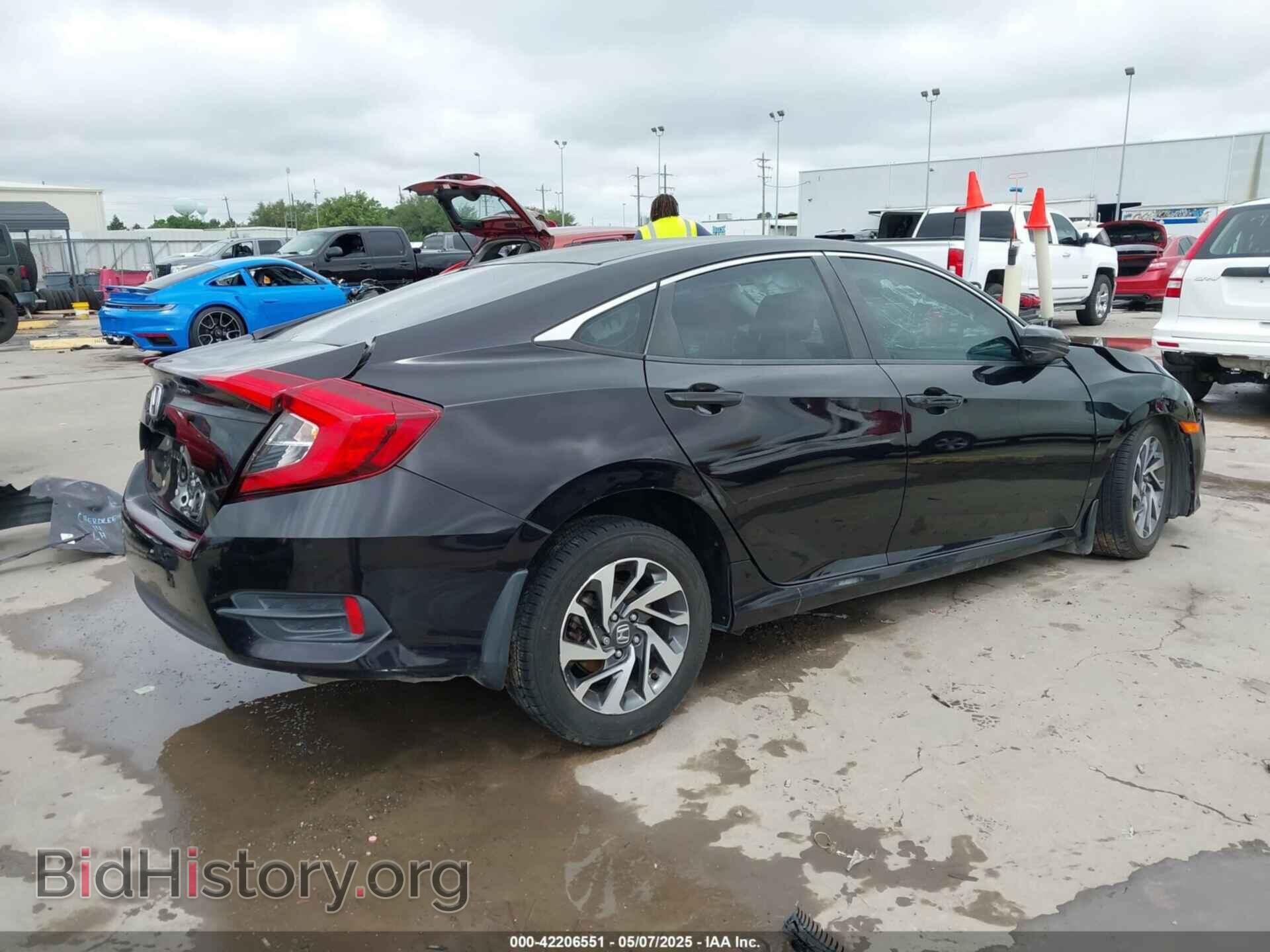 2016 HONDA CIVIC - VIN: 19XFC2F81GE092425 - Photo 4