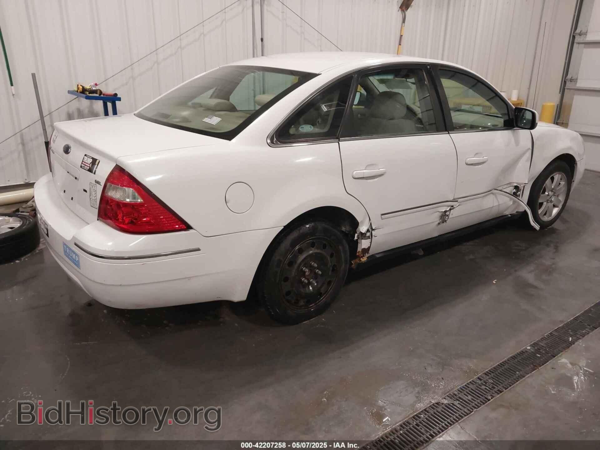 2005 FORD FIVE HUNDRED - VIN: 1FAFP24115G104098 - Фото 4