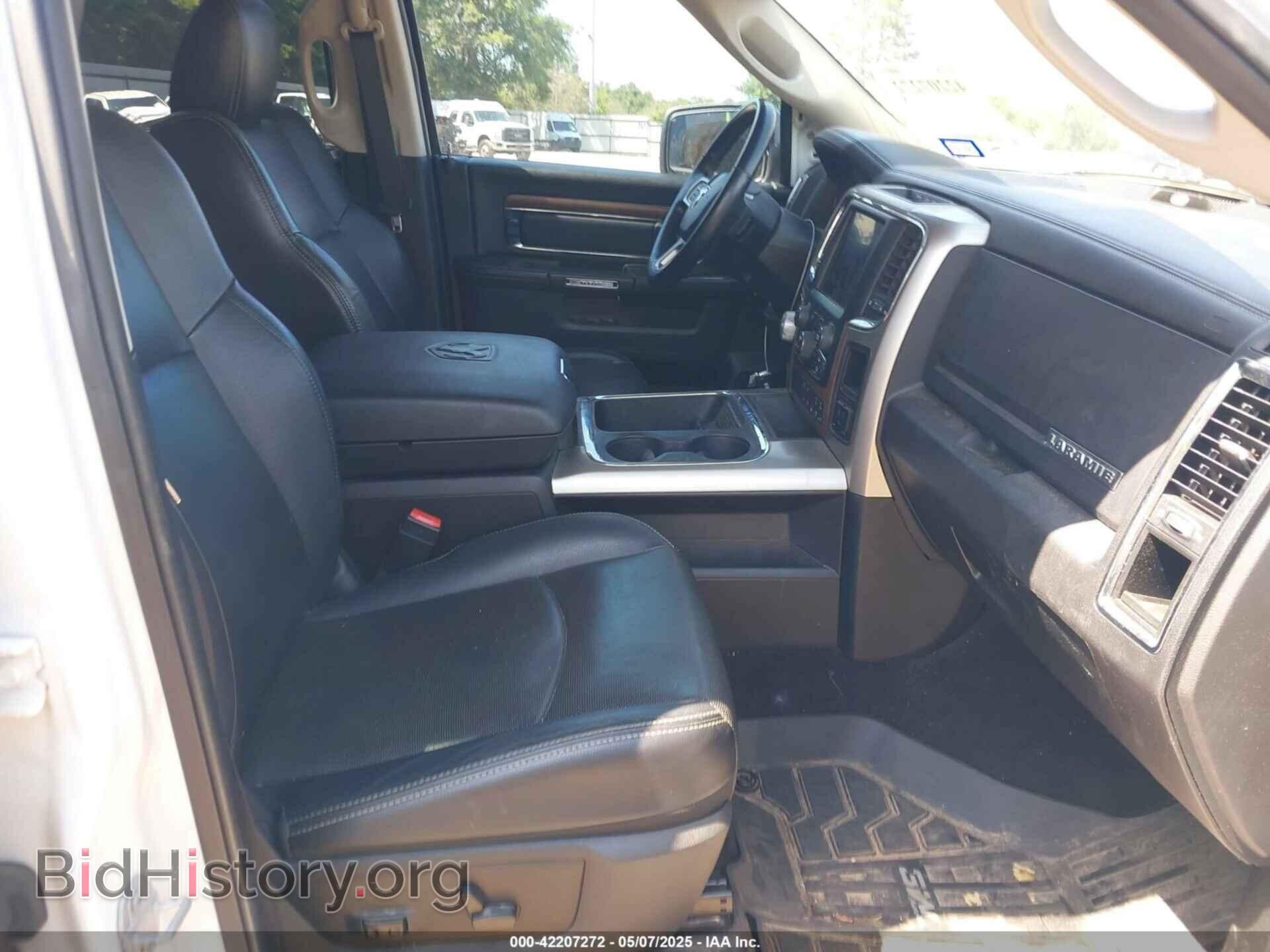 2016 RAM 1500 - VIN: 1C6RR6NT5GS403500 - Фото 5