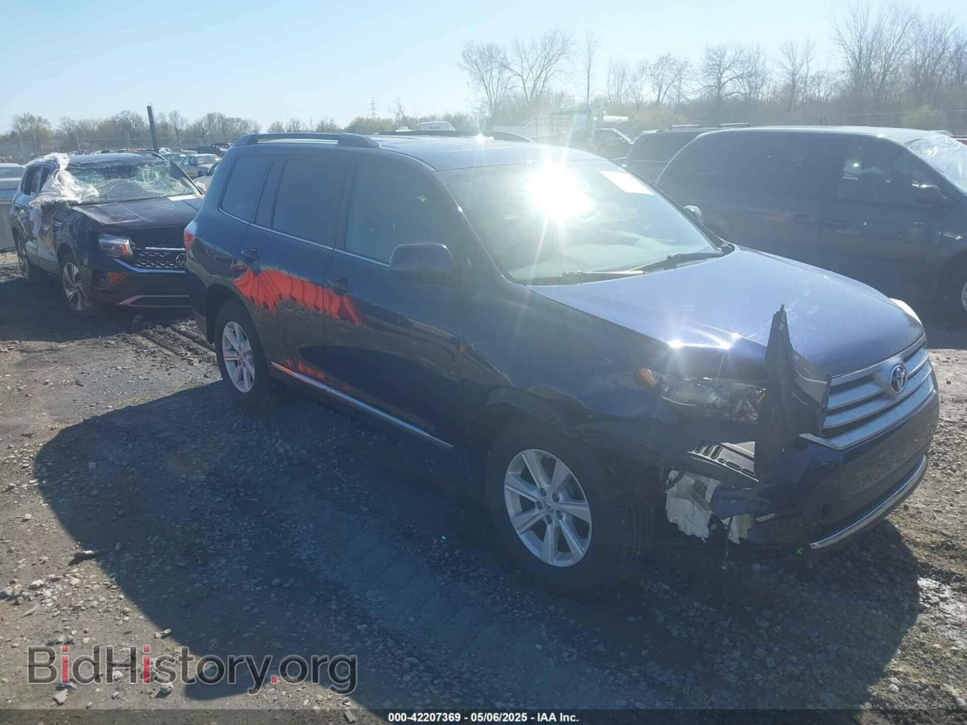 Фотография 5TDBK3EH0DS263384 - TOYOTA HIGHLANDER 2013
