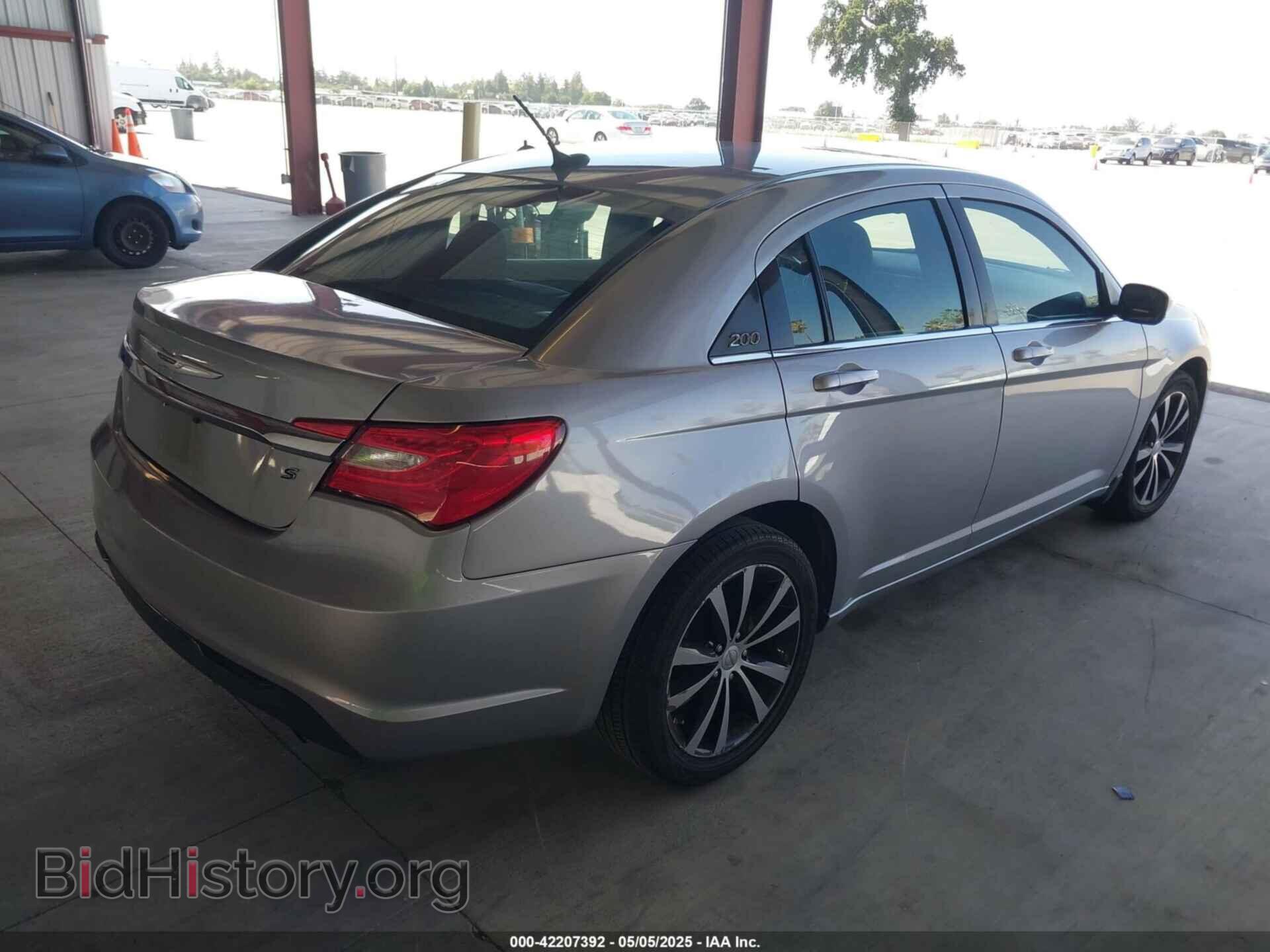 2014 CHRYSLER 200 - VIN: 1C3CCBBB0EN117901 - Photo 4
