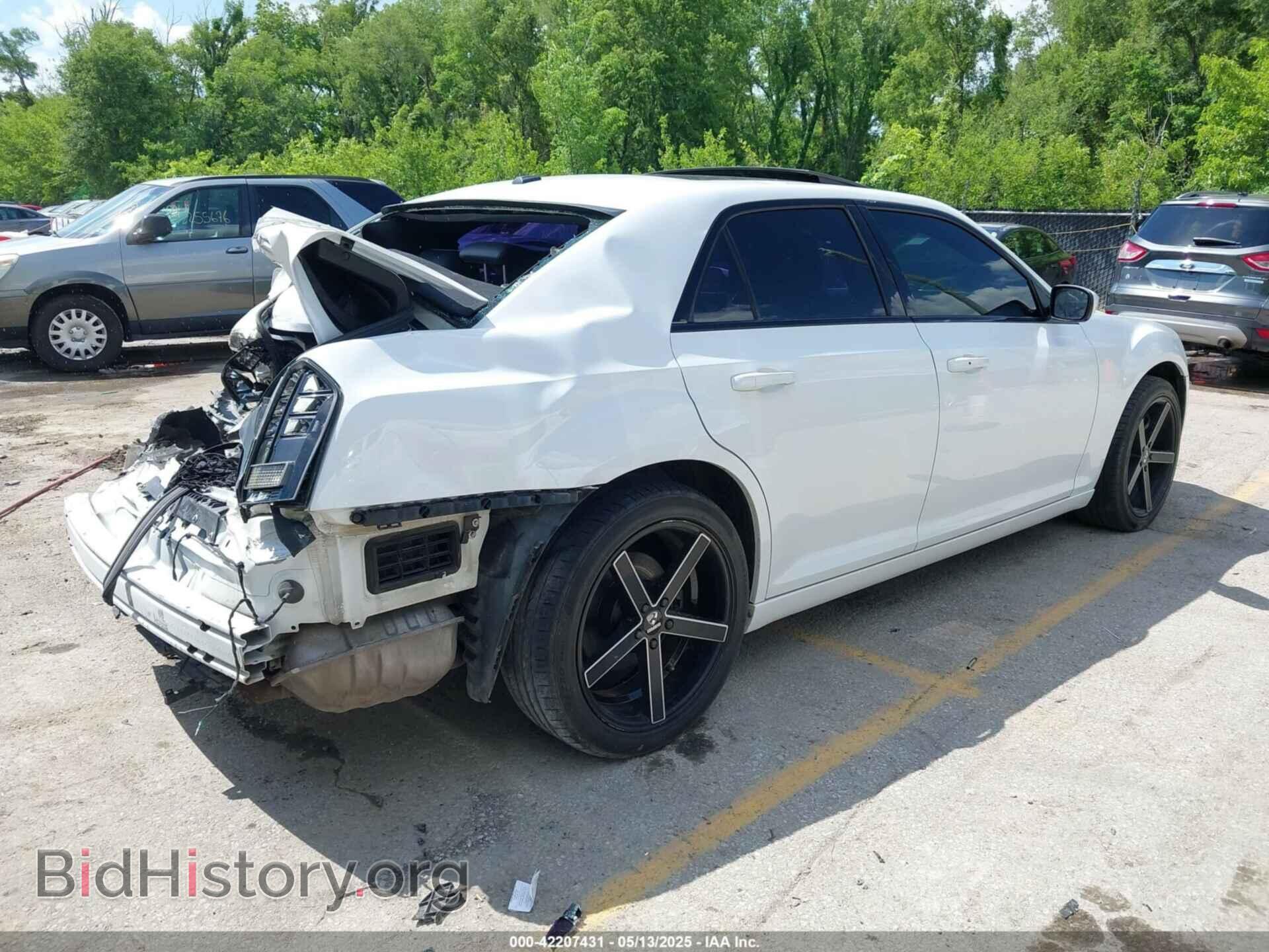2014 CHRYSLER 300 - VIN: 2C3CCAGG4EH297391 - Фото 4