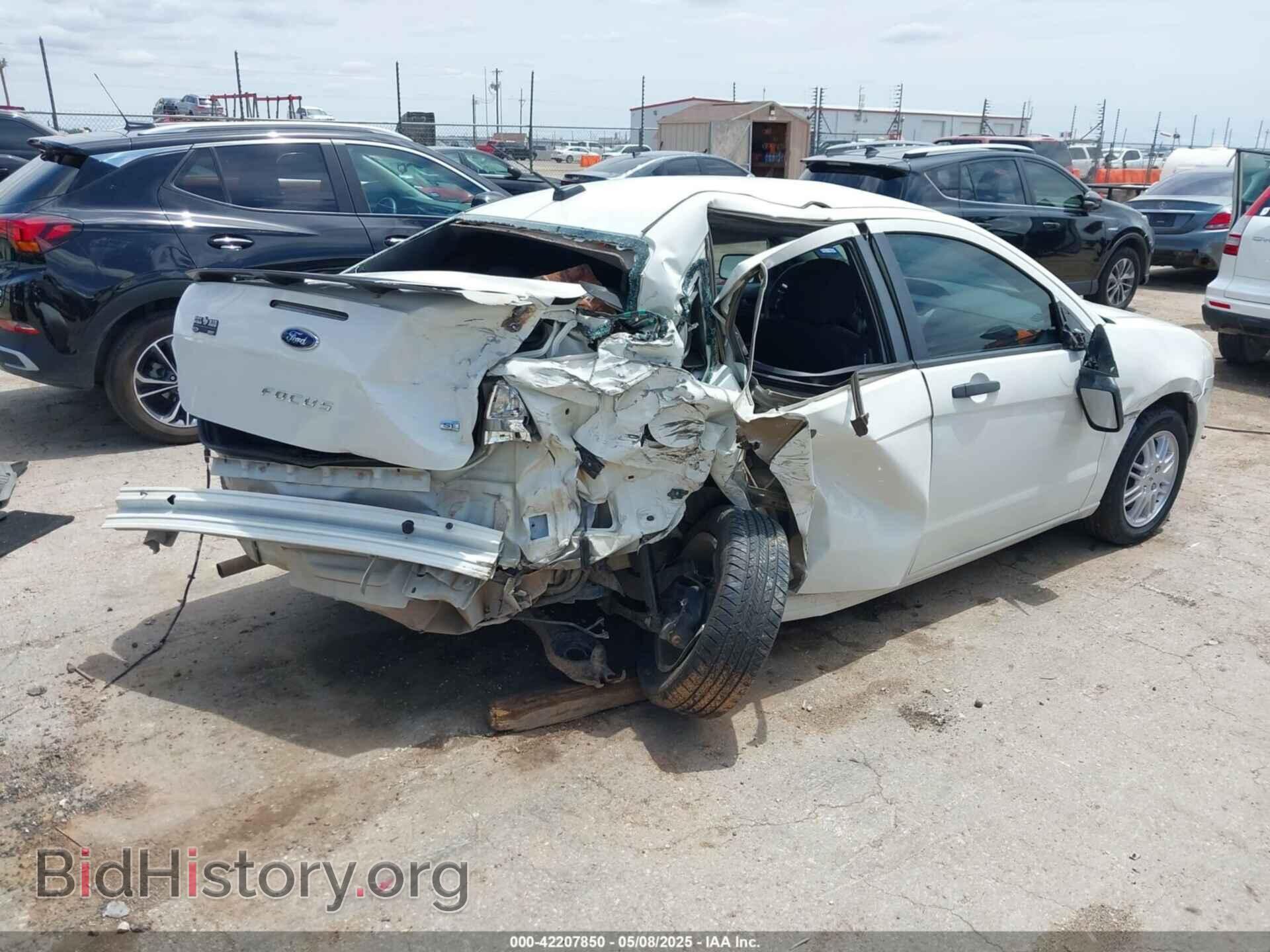 2011 FORD FOCUS - VIN: 1FAHP3FN3BW106564 - Фото 4