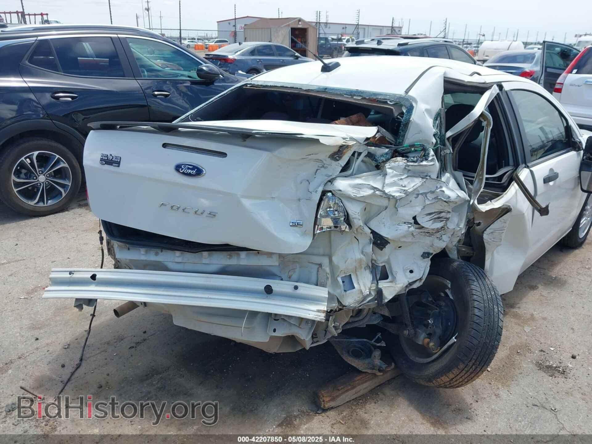 2011 FORD FOCUS - VIN: 1FAHP3FN3BW106564 - Фото 6