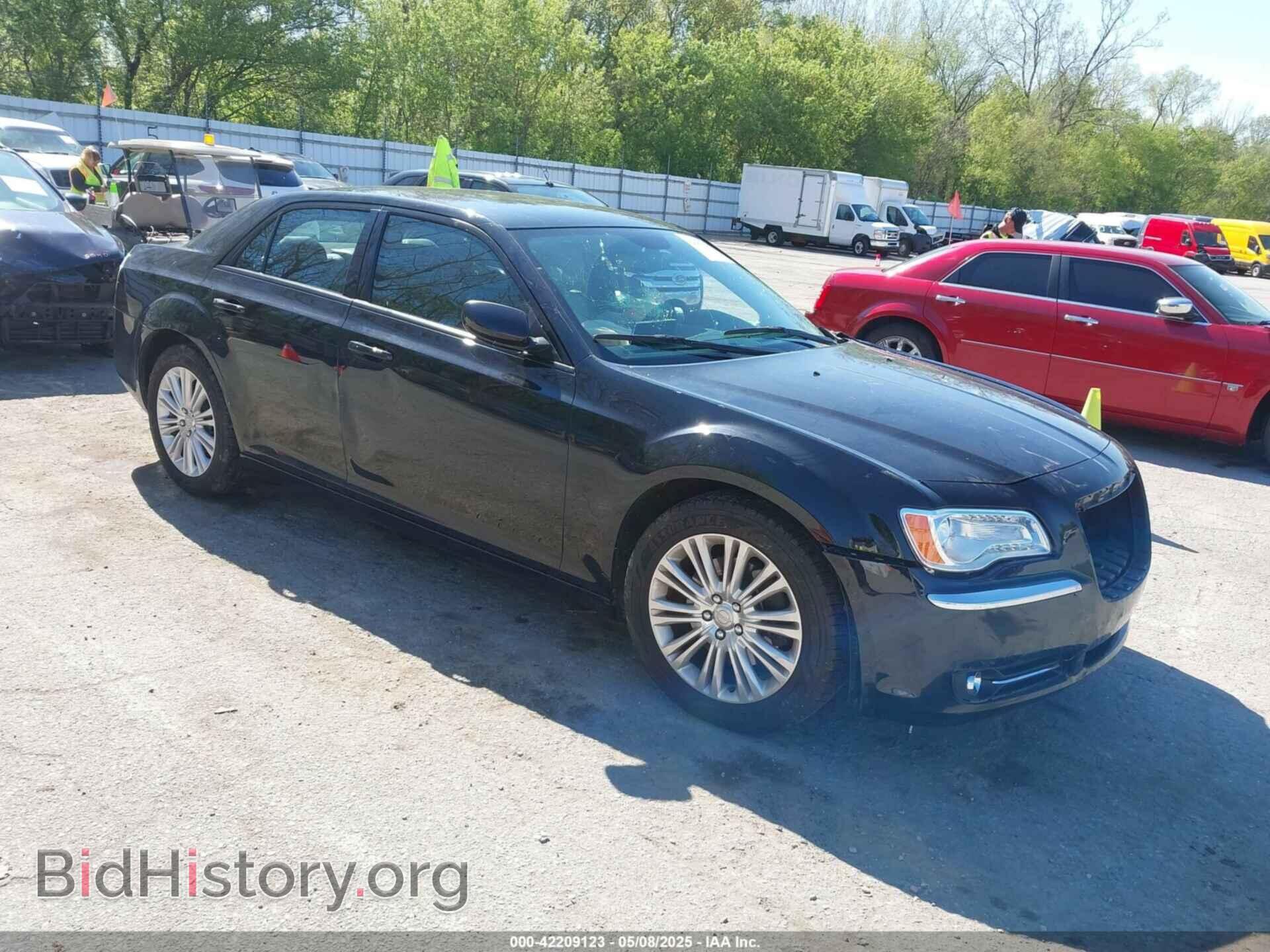 Фотография 2C3CCARG6DH733301 - CHRYSLER 300 2013