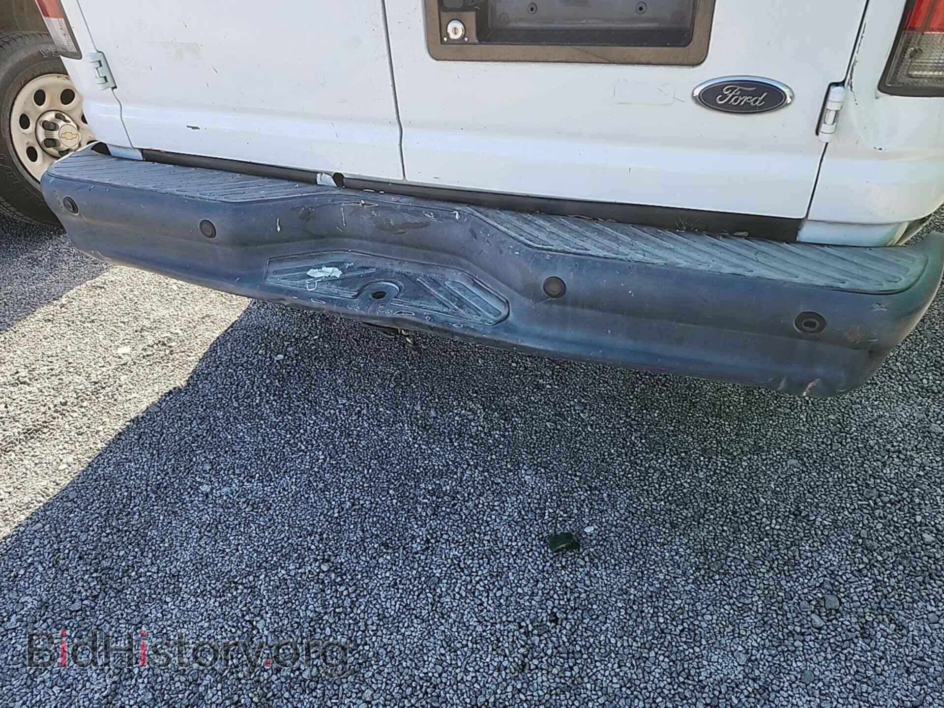 2010 FORD ECONOLINE - VIN: 1FTNE2EL3ADA77560 - Фото 15