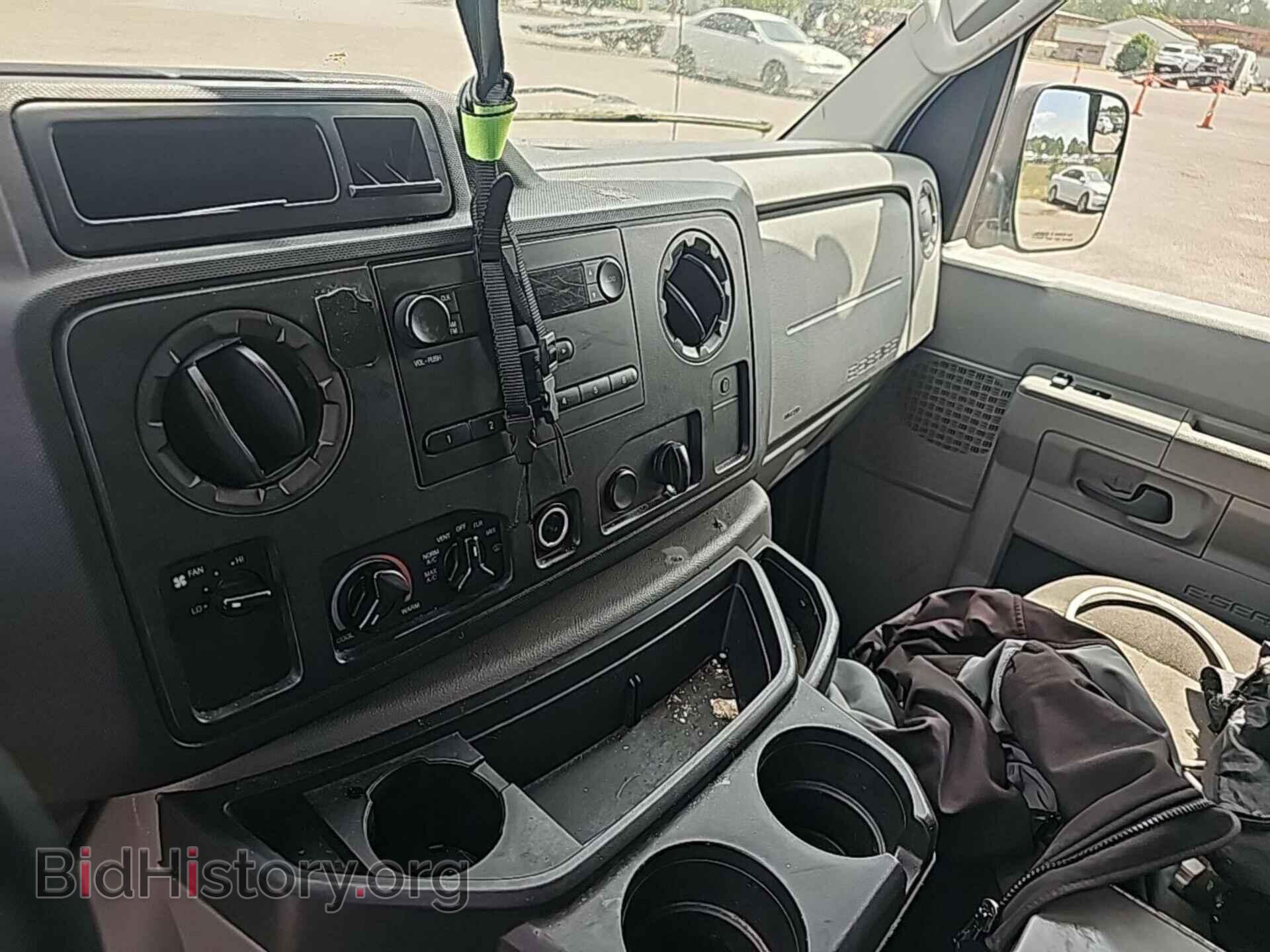 2010 FORD ECONOLINE - VIN: 1FTNE2EL3ADA77560 - Фото 32