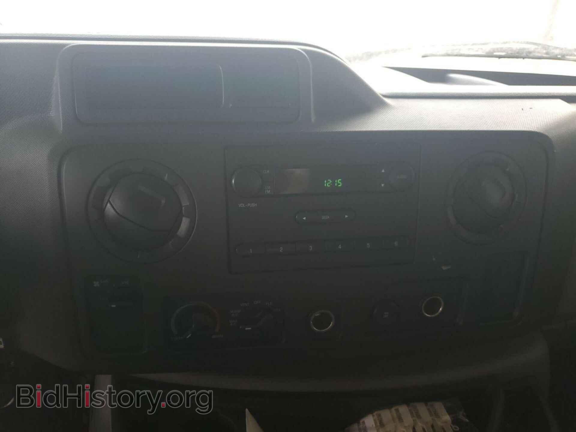 2011 FORD ECONOLINE - VIN: 1FTNE2EL8BDA76552 - Photo 19