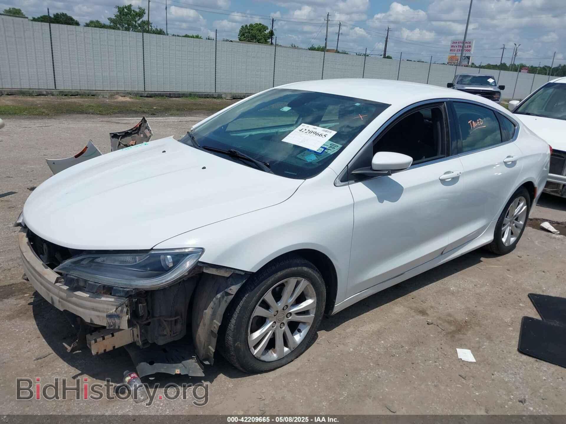 2015 CHRYSLER 200 - VIN: 1C3CCCAB7FN746516 - Фото 2