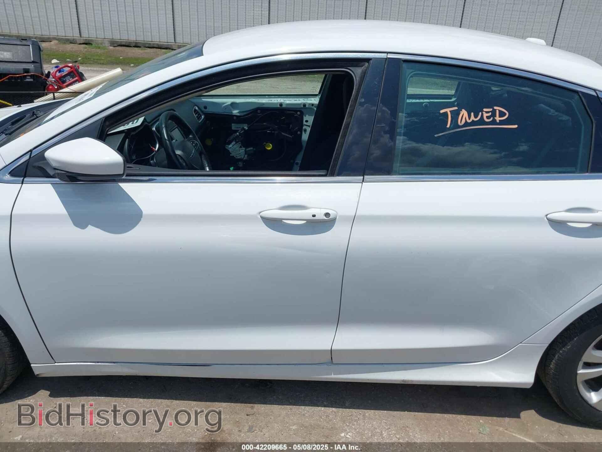 2015 CHRYSLER 200 - VIN: 1C3CCCAB7FN746516 - Фото 15