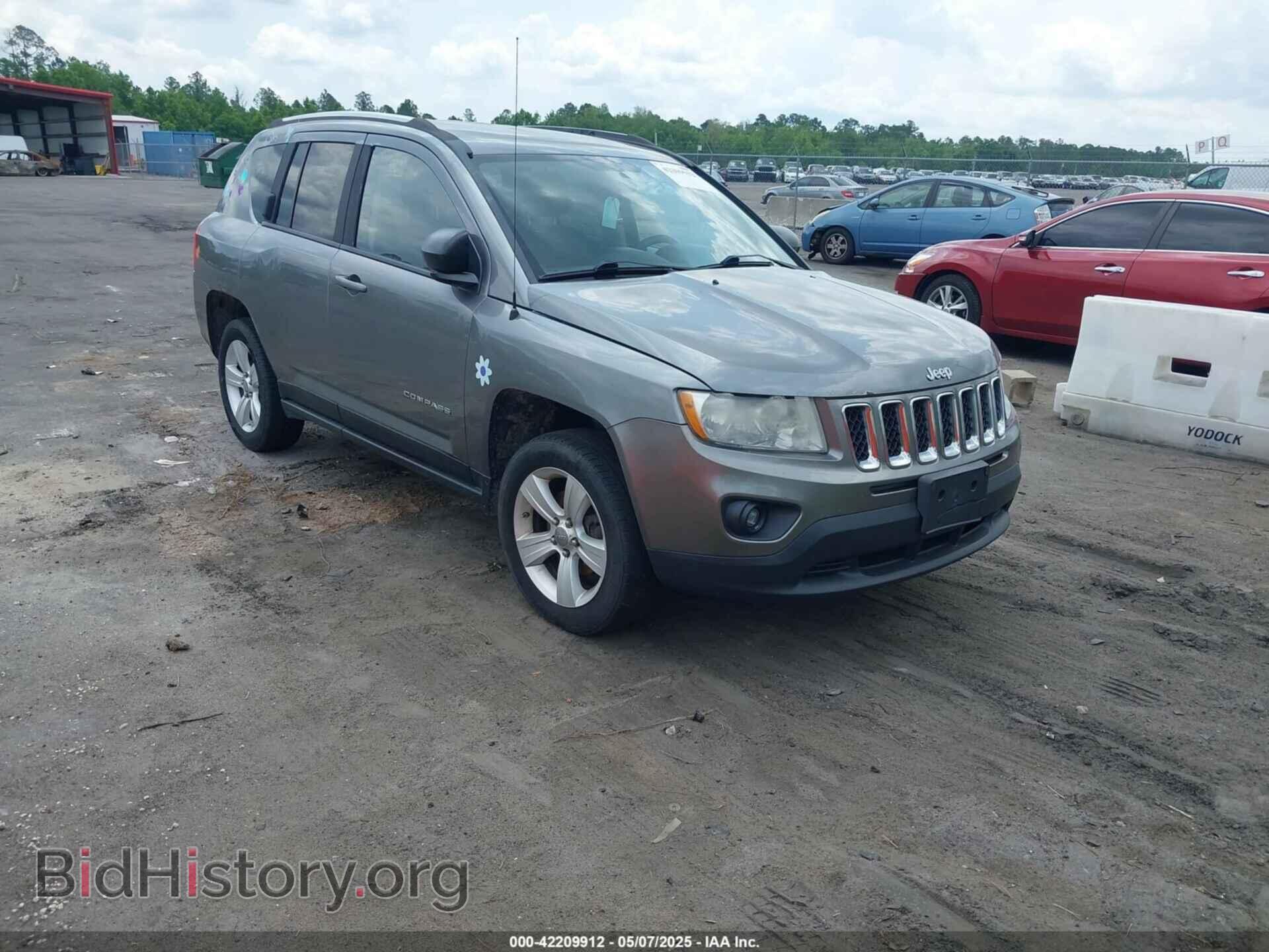 Photo 1C4NJCBA4CD722465 - JEEP COMPASS 2012
