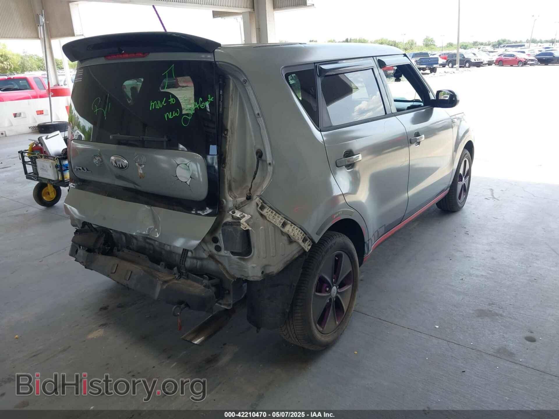 2014 KIA SOUL - VIN: KNDJN2A22E7700621 - Photo 4