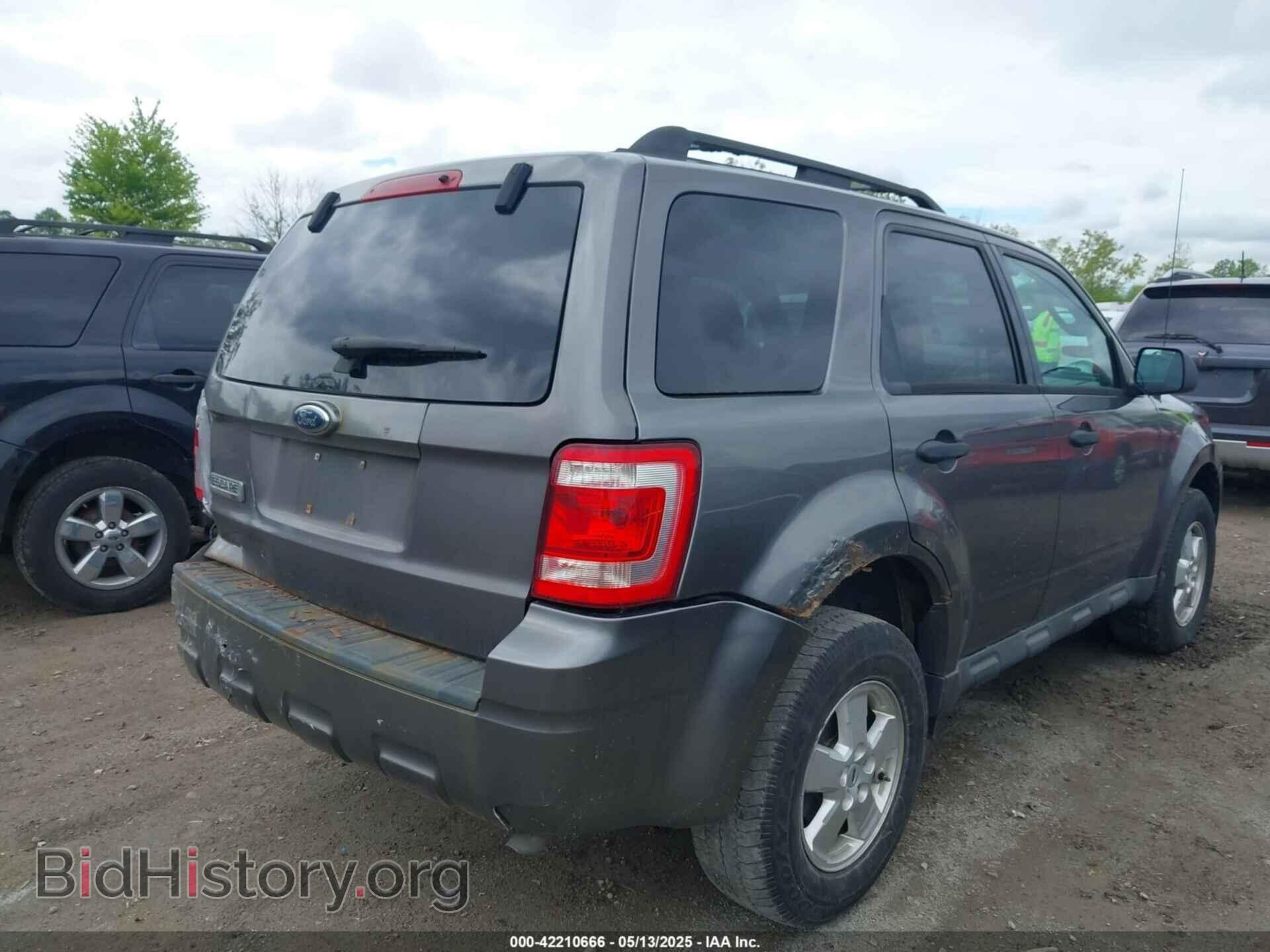 2009 FORD ESCAPE - VIN: 1FMCU03739KD07976 - Фото 4