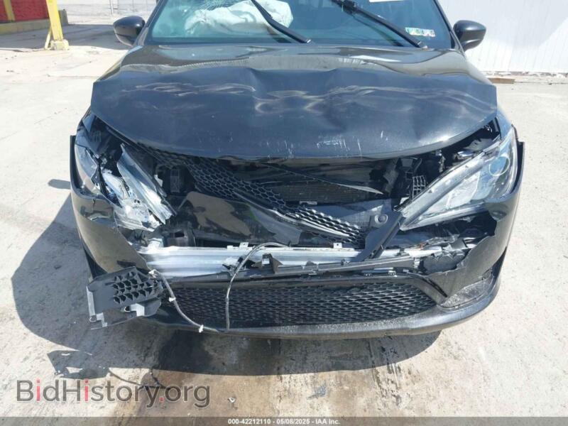 2018 Chrysler PACIFICA (VIN 2C4RC1EG3JR261737) — photo 6 of 15