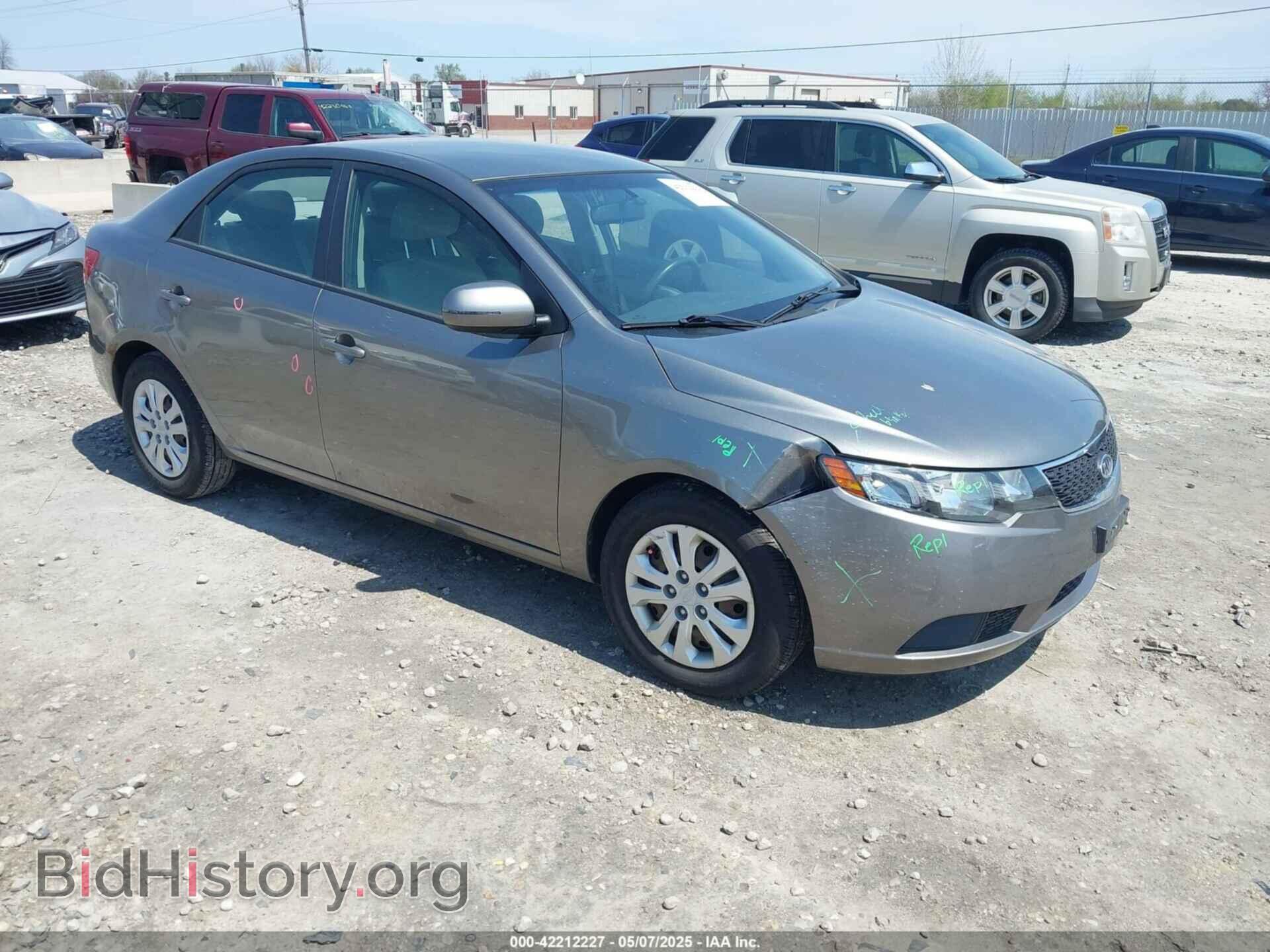 Фотография KNAFU4A24C5546746 - KIA FORTE 2012