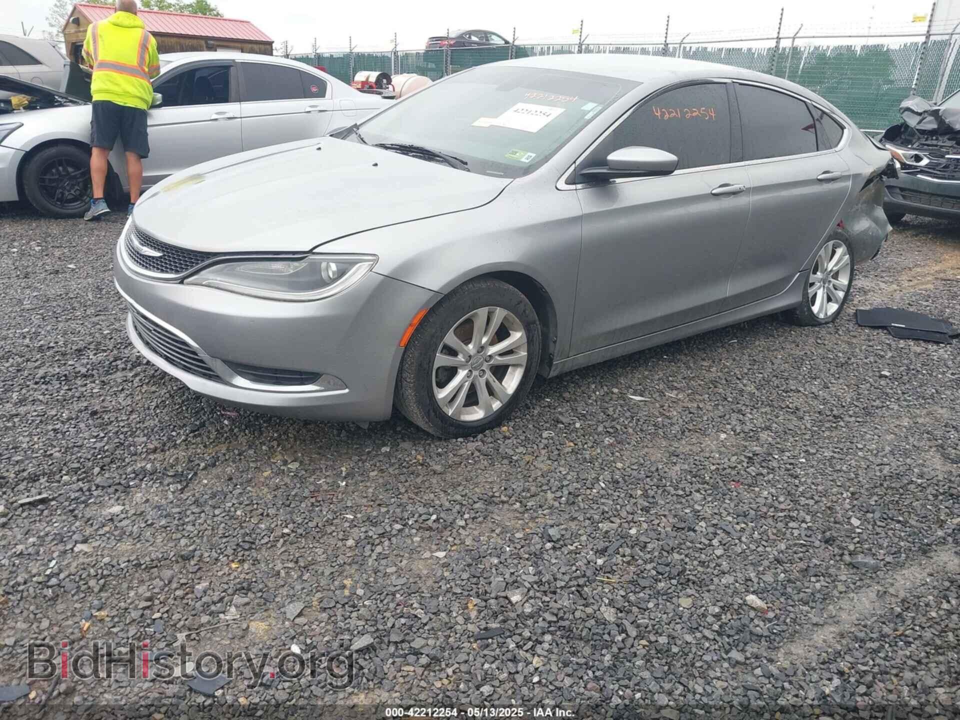 2015 CHRYSLER 200 - VIN: 1C3CCCAB2FN742700 - Фото 2