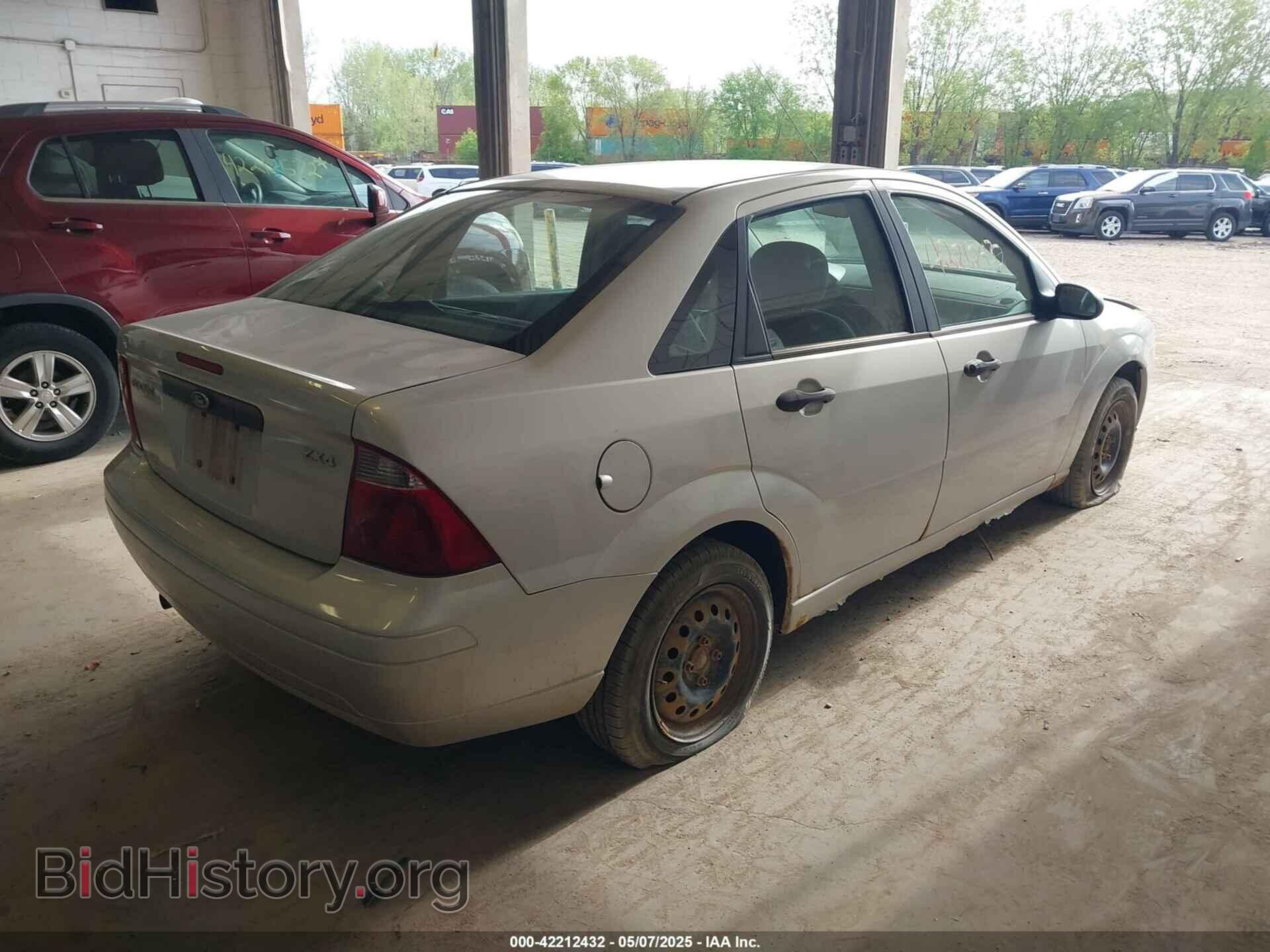 2006 FORD FOCUS - VIN: 1FAFP34N76W131287 - Фото 4