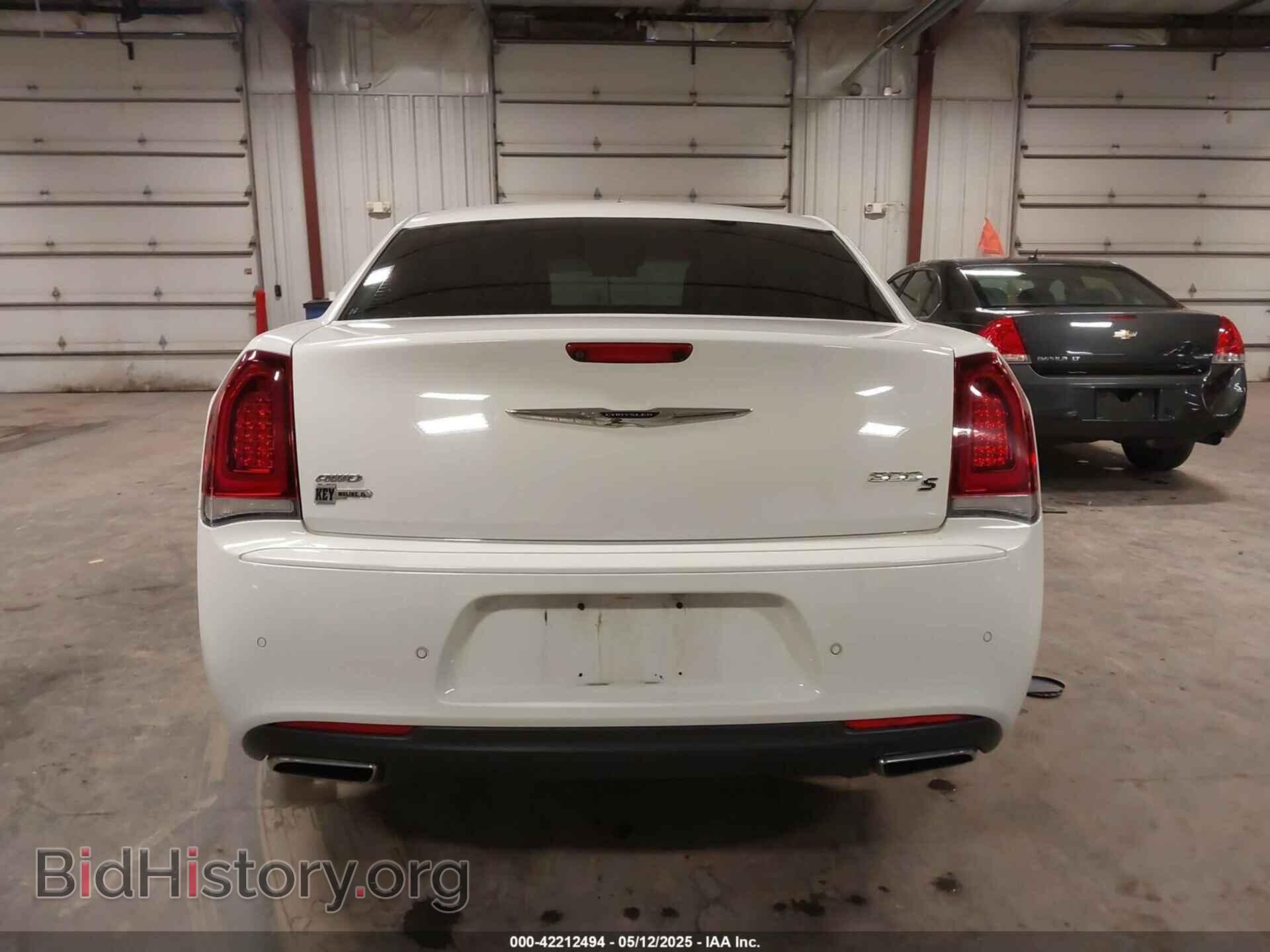 2015 CHRYSLER 300 - VIN: 2C3CCAGG7FH923212 - Фото 15