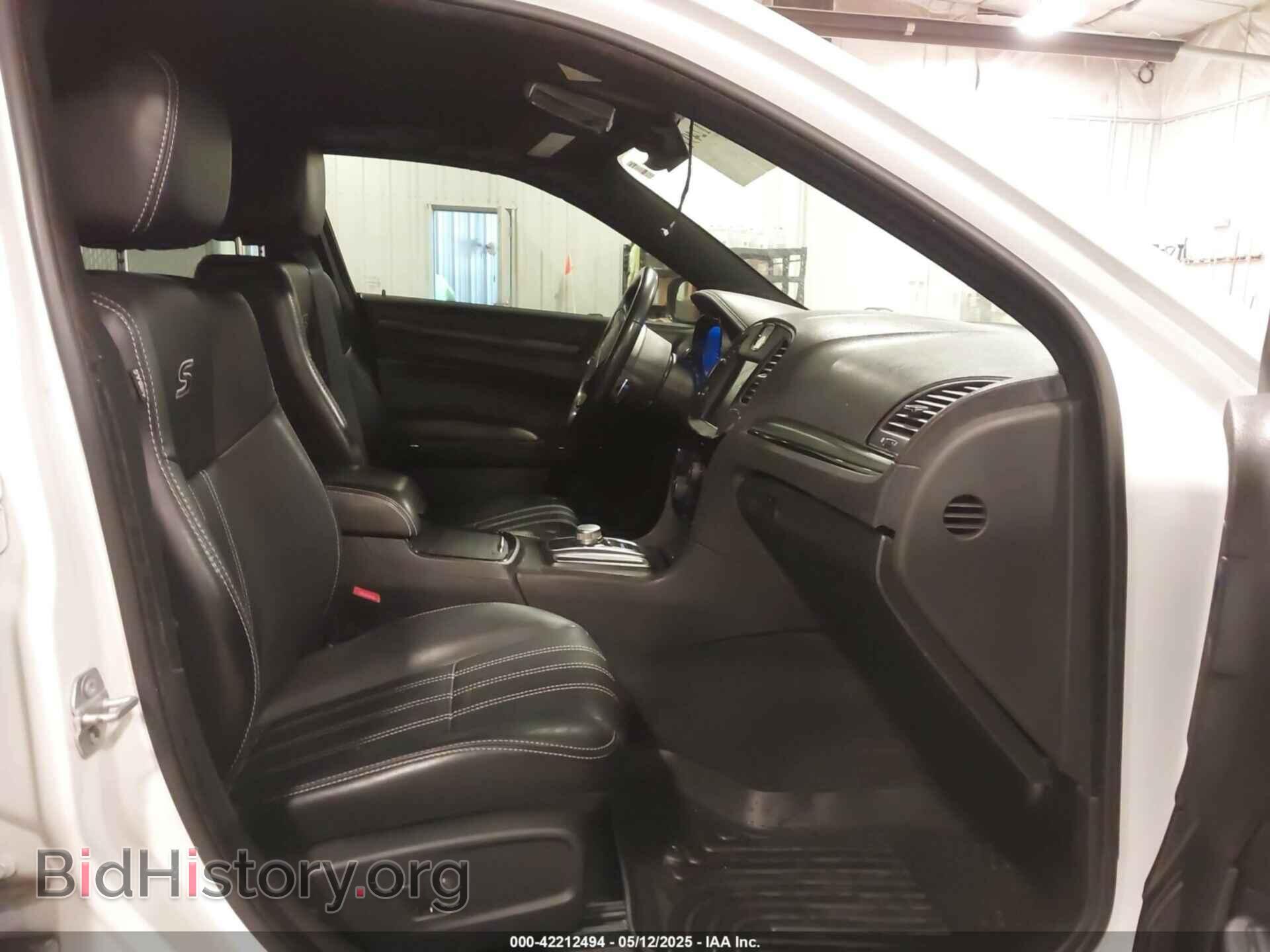 2015 CHRYSLER 300 - VIN: 2C3CCAGG7FH923212 - Фото 5