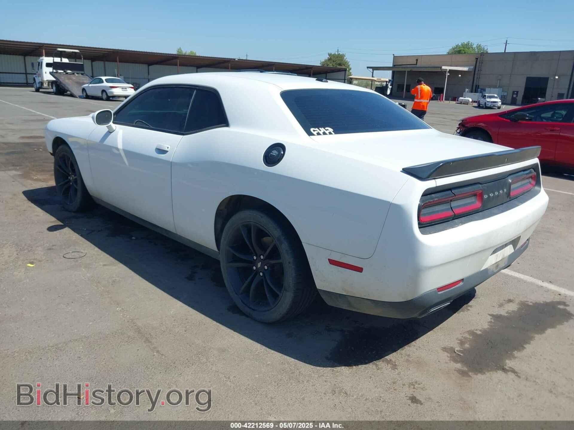 2018 DODGE CHALLENGER - VIN: 2C3CDZAG2JH178852 - Photo 3