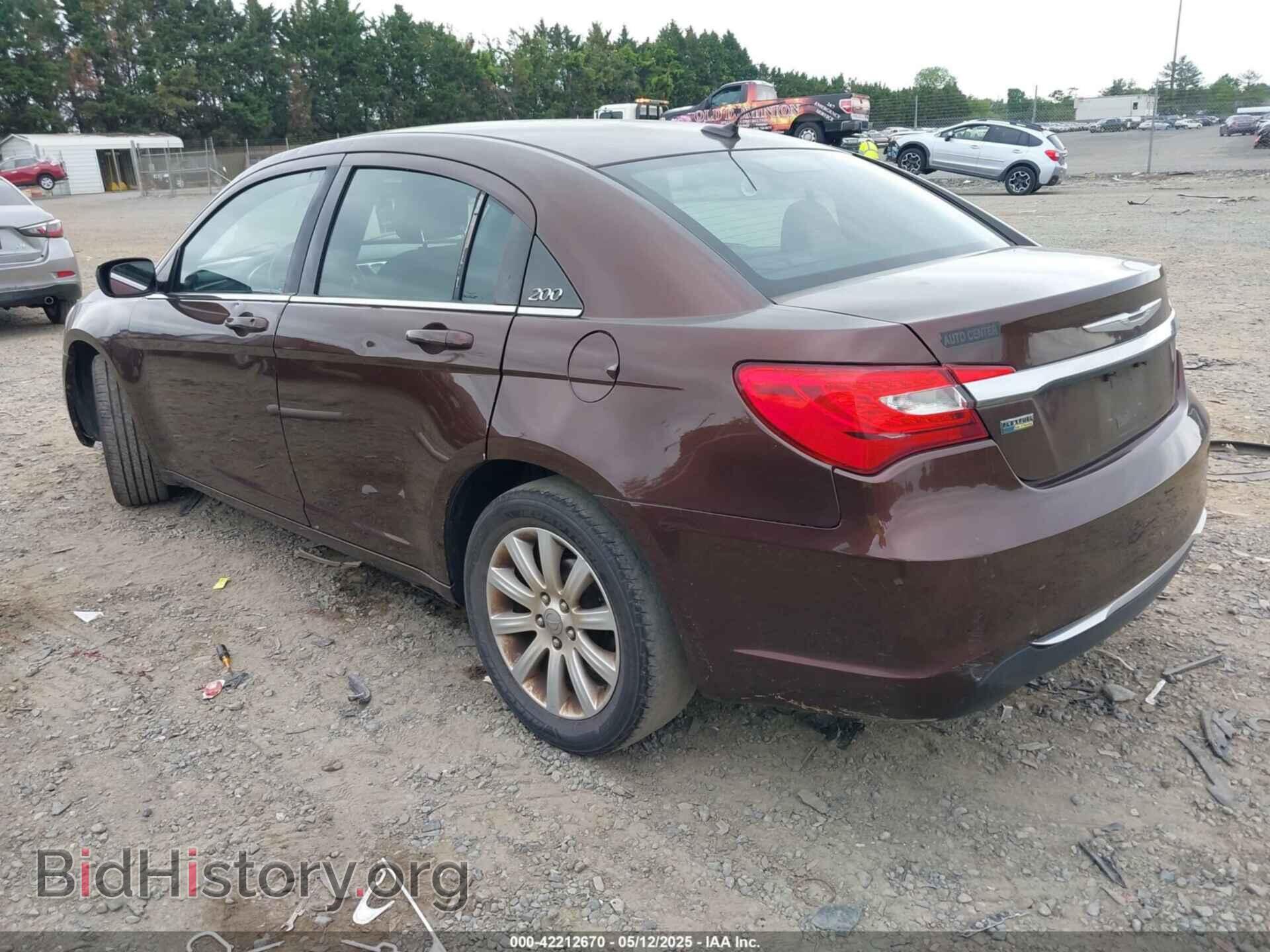 2013 CHRYSLER 200 - VIN: 1C3CCBBG1DN569415 - Фото 3