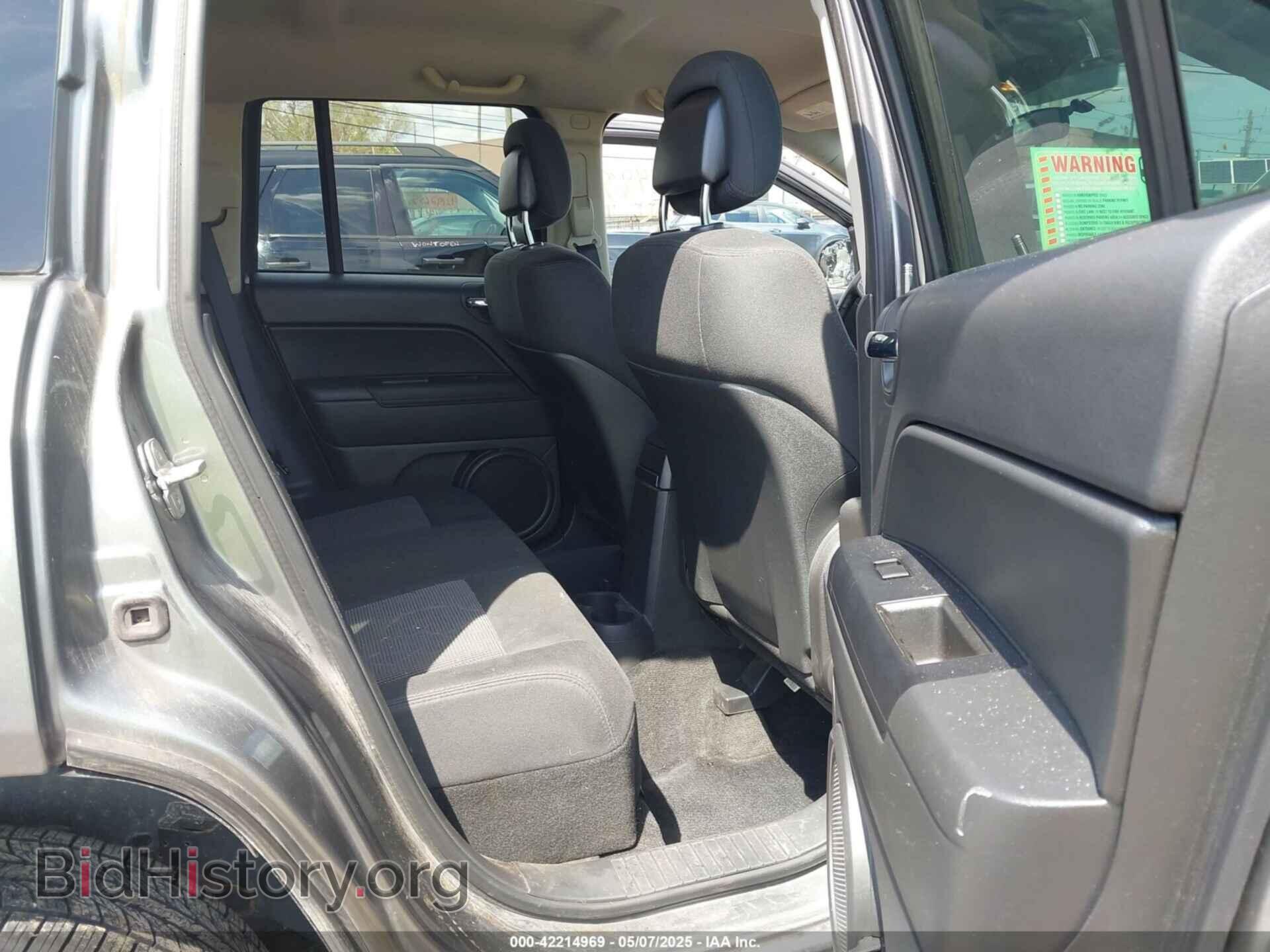 2012 JEEP COMPASS - VIN: 1C4NJDEB2CD686141 - Photo 8