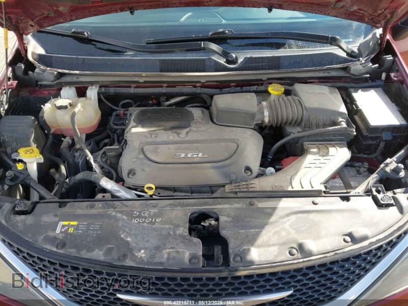 2017 Chrysler PACIFICA (VIN 2C4RC1DG3HR565288) — фото 10 из 16