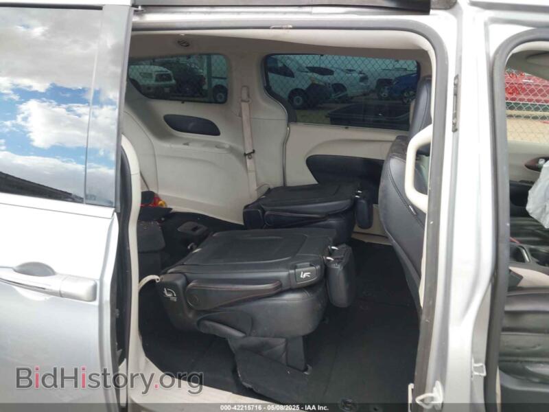 2018 Chrysler PACIFICA (VIN 2C4RC1BG9JR110289) — photo 8 of 15