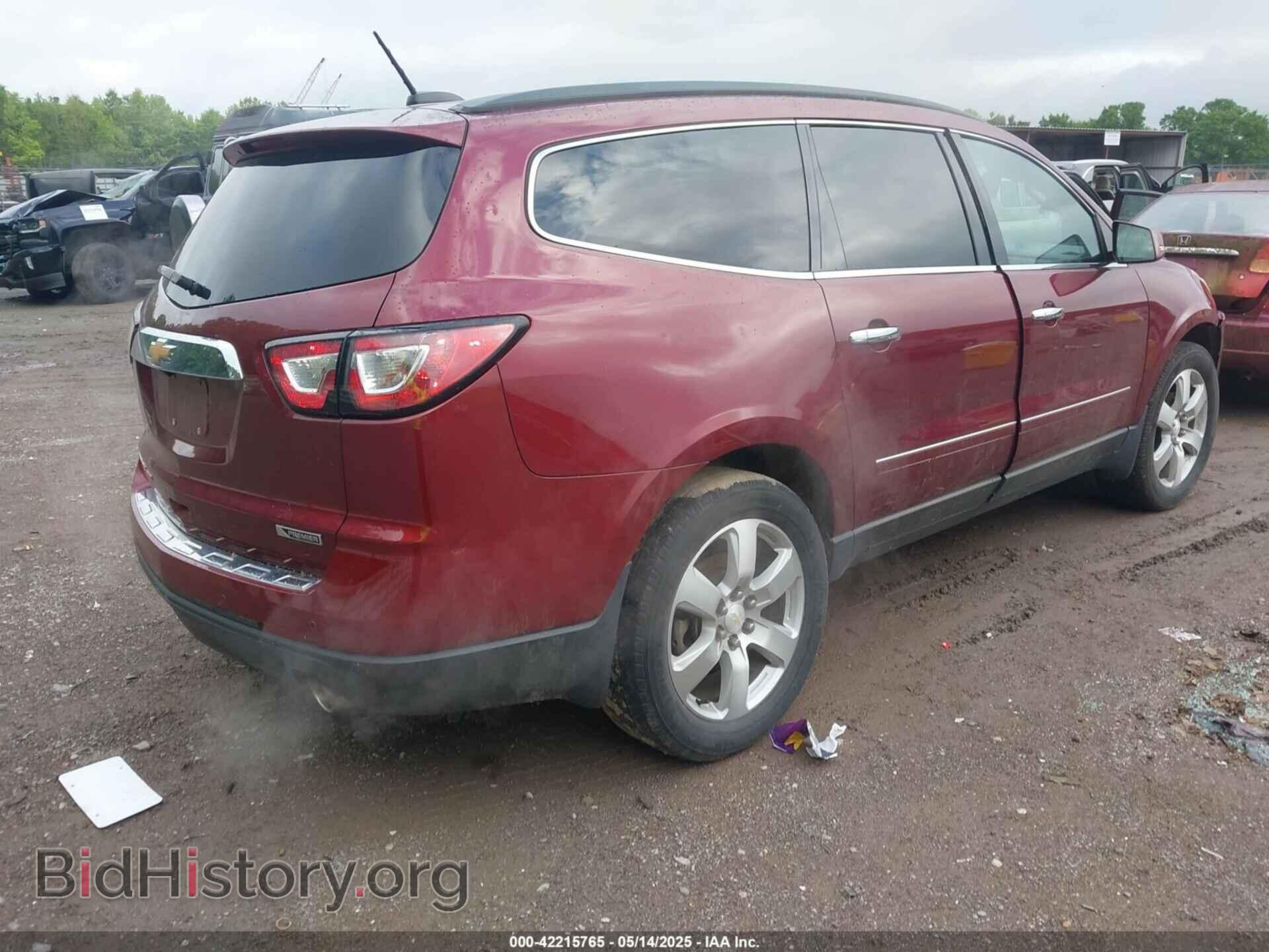 2017 CHEVROLET TRAVERSE - VIN: 1GNKVJKD0HJ118529 - Фото 4