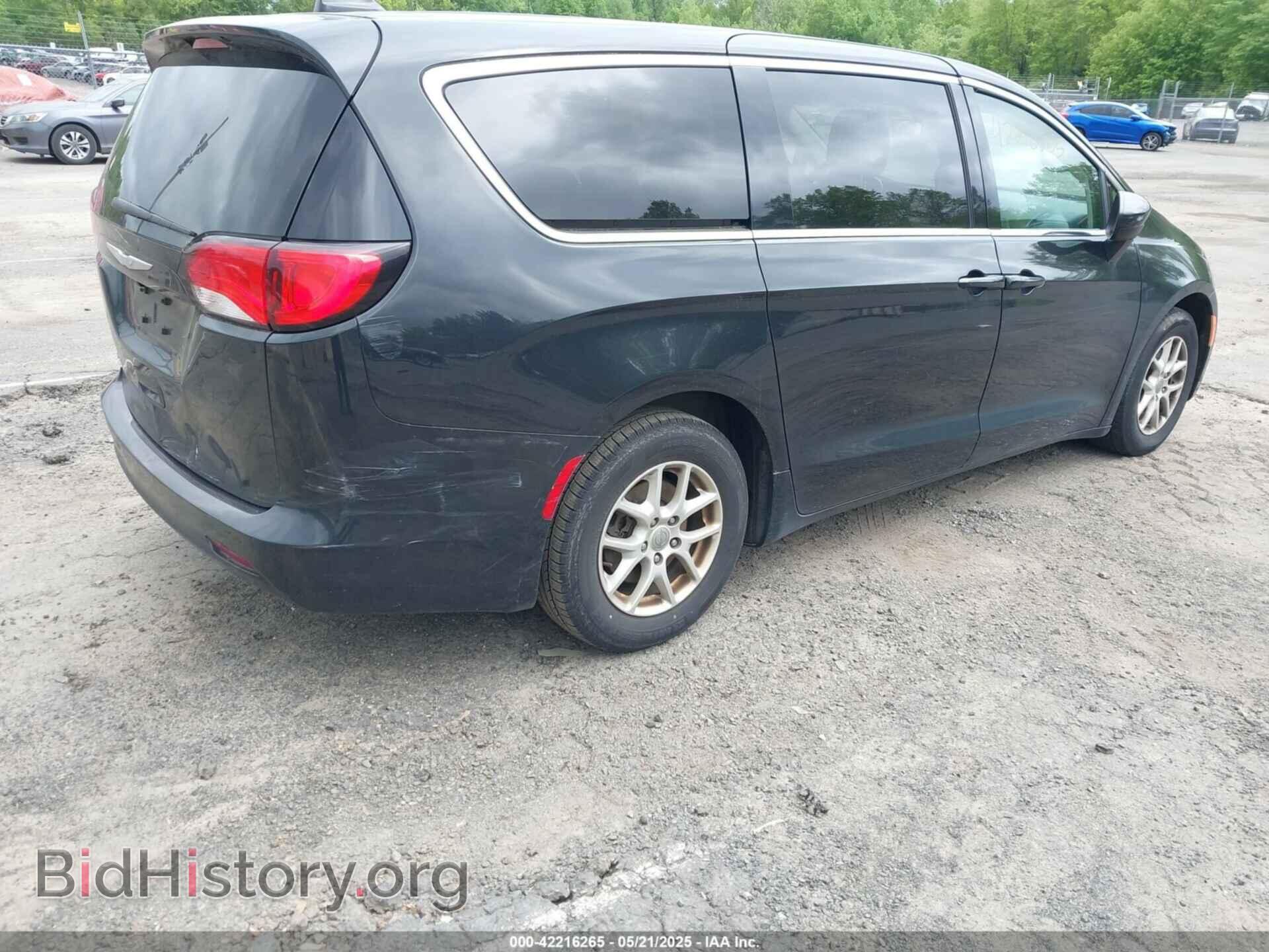 2017 CHRYSLER PACIFICA - VIN: 2C4RC1CG0HR502893 - Photo 4