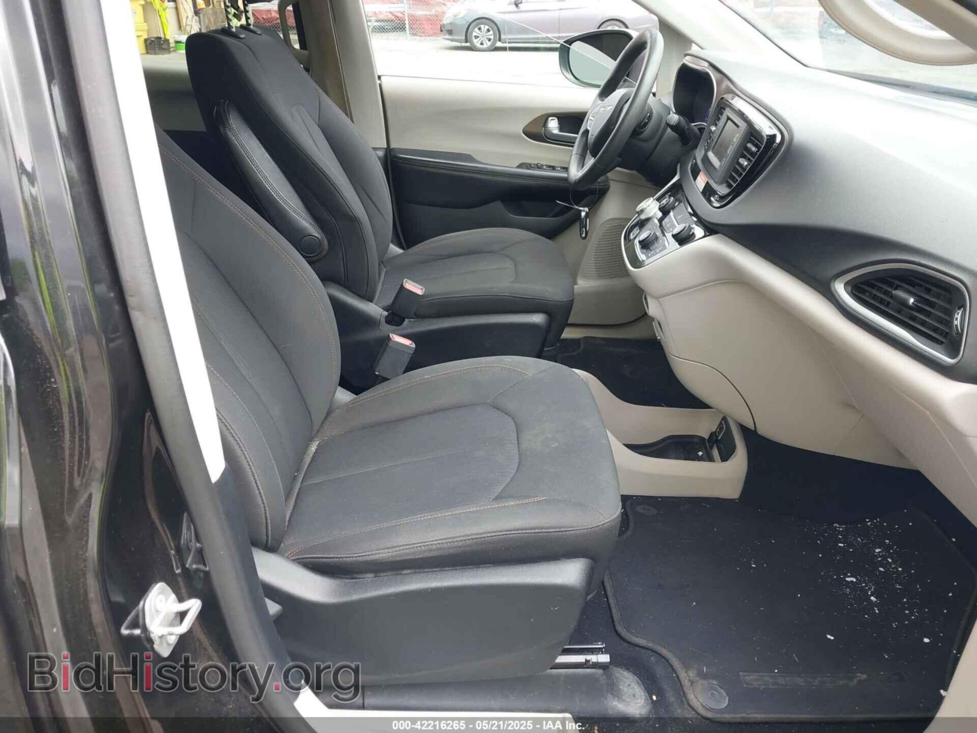 2017 CHRYSLER PACIFICA - VIN: 2C4RC1CG0HR502893 - Photo 5