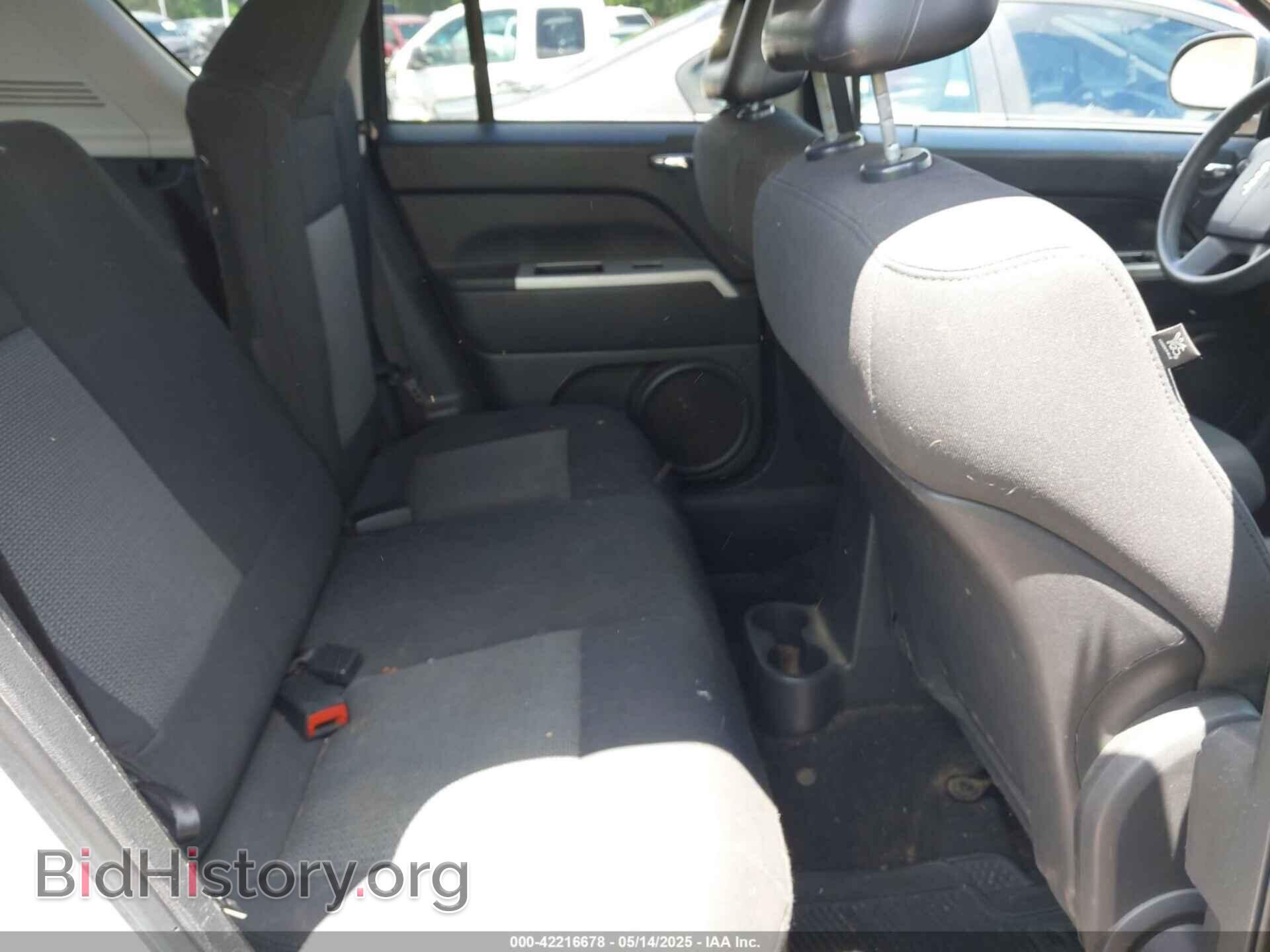 2008 JEEP COMPASS - VIN: 1J8FF47W08D749405 - Фото 8