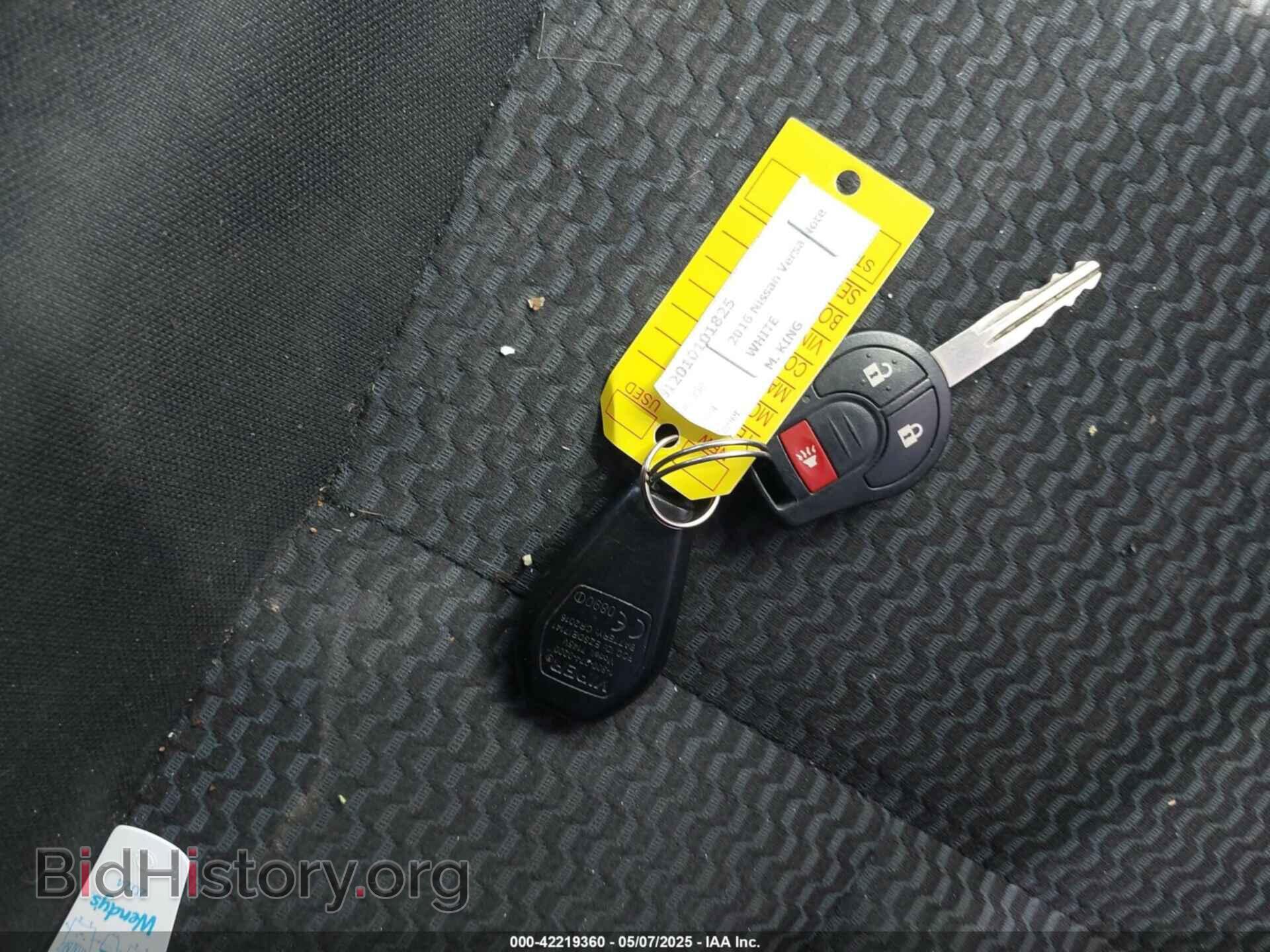 2016 NISSAN VERSA NOTE - VIN: 3N1CE2CP4GL407936 - Photo 11