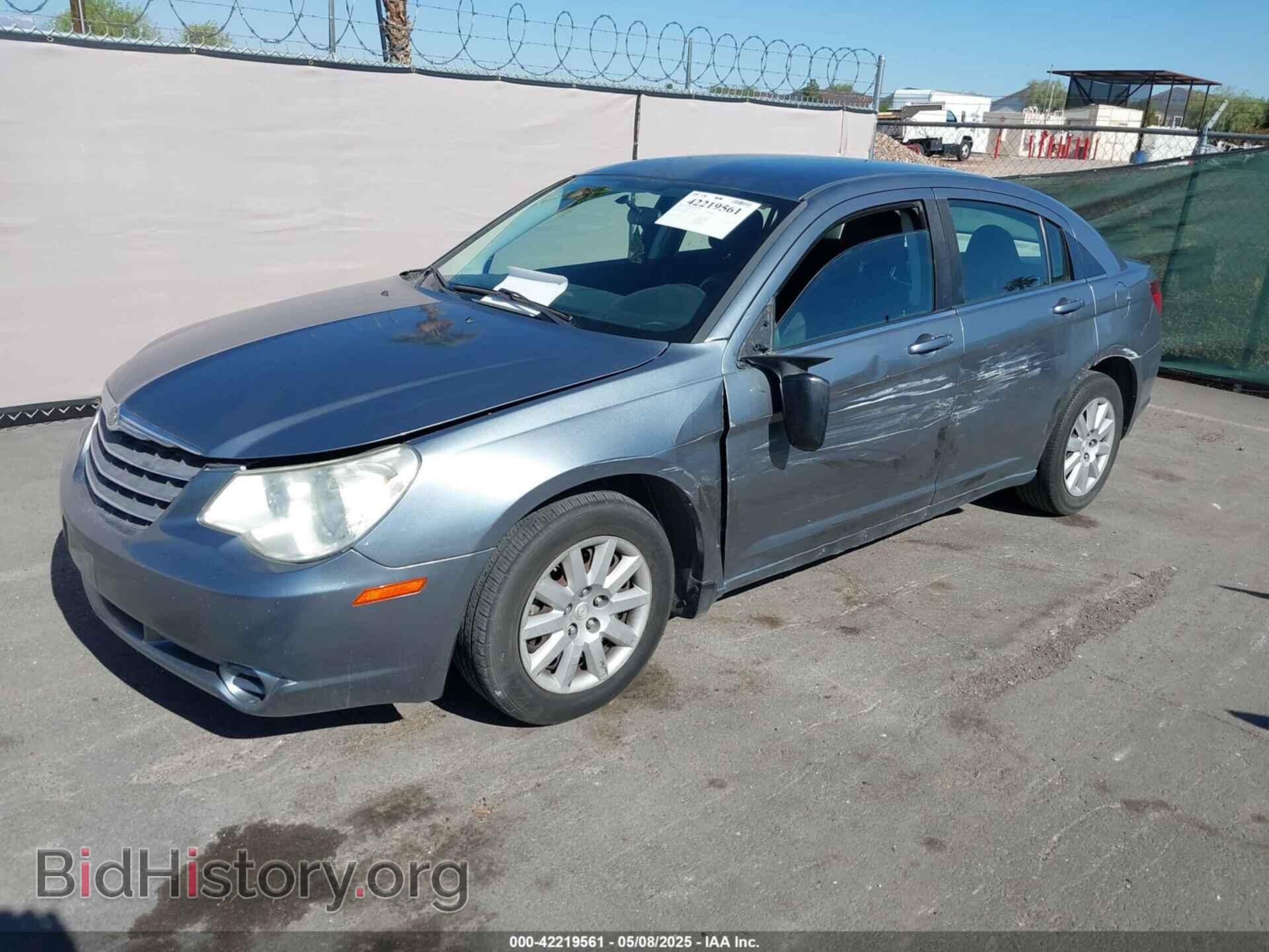 2010 CHRYSLER SEBRING - VIN: 1C3CC4FB4AN173629 - Фото 2