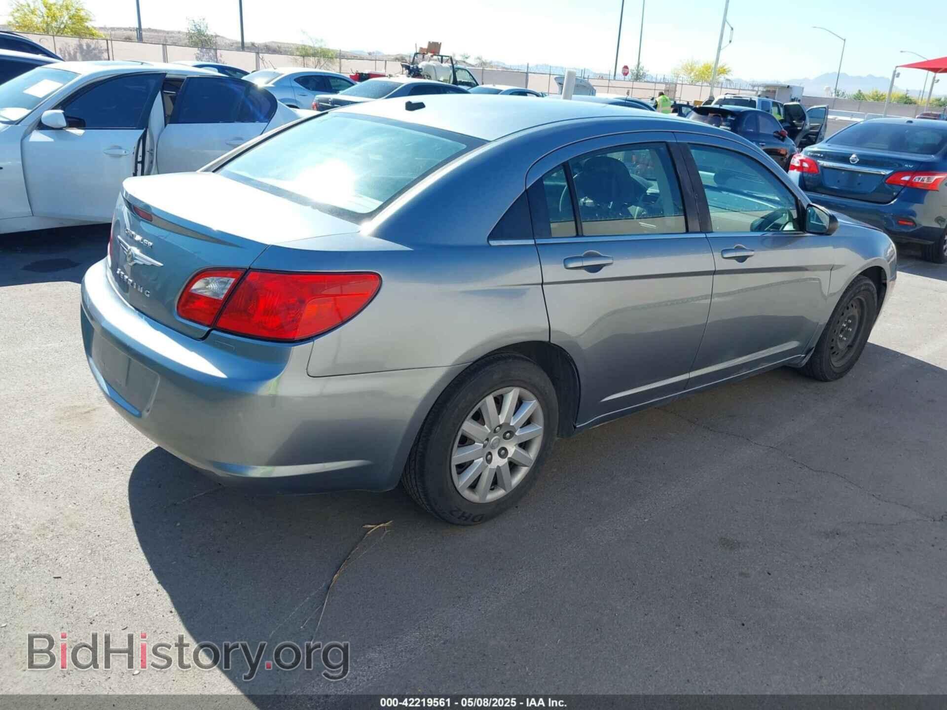 2010 CHRYSLER SEBRING - VIN: 1C3CC4FB4AN173629 - Фото 4