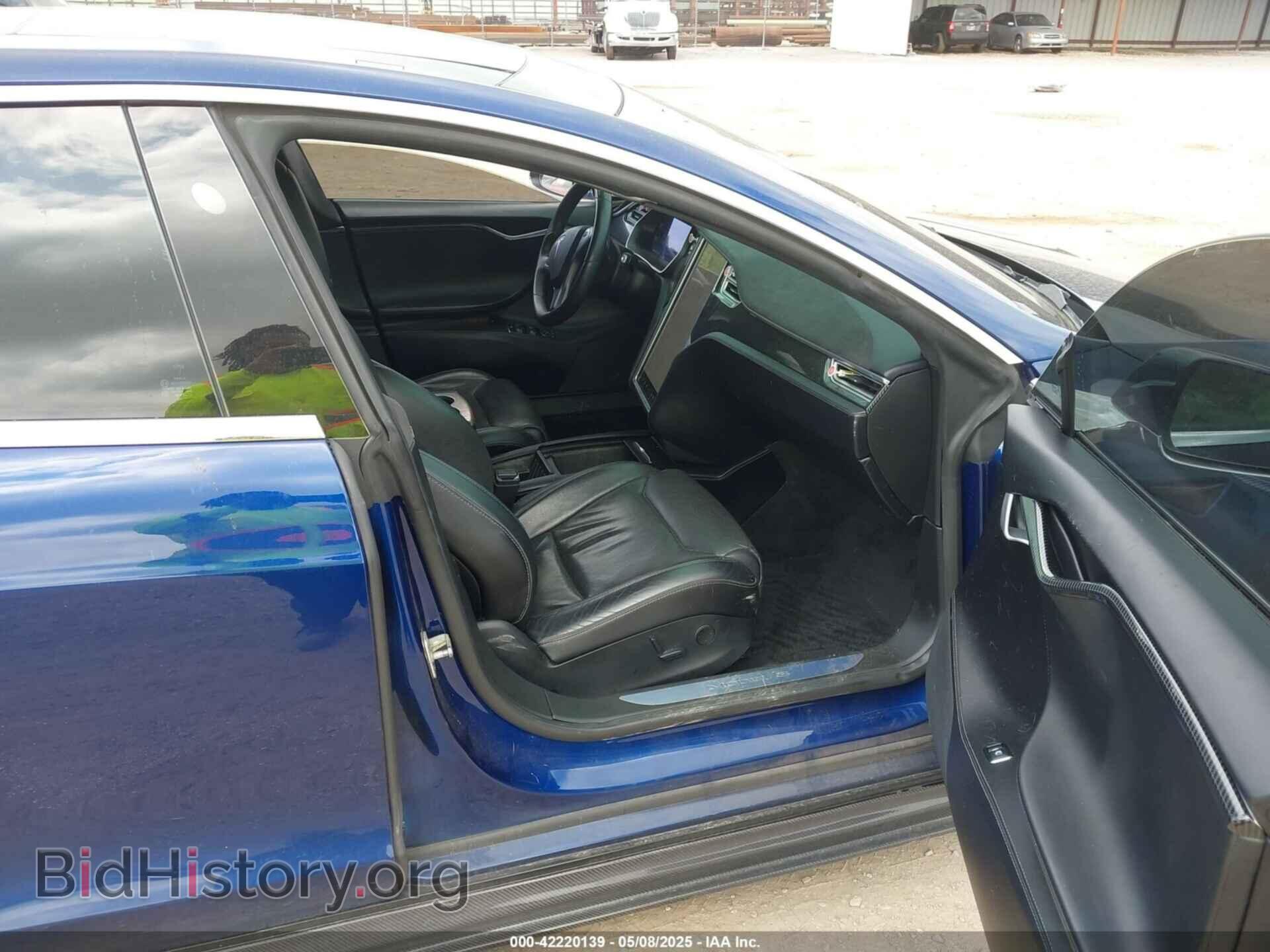 2016 TESLA MODEL S - VIN: 5YJSA1E4XGF168165 - Фото 5