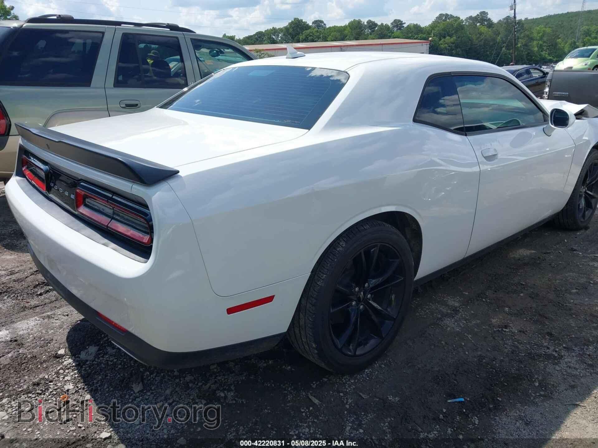 2018 DODGE CHALLENGER - VIN: 2C3CDZAG8JH132877 - Фото 4