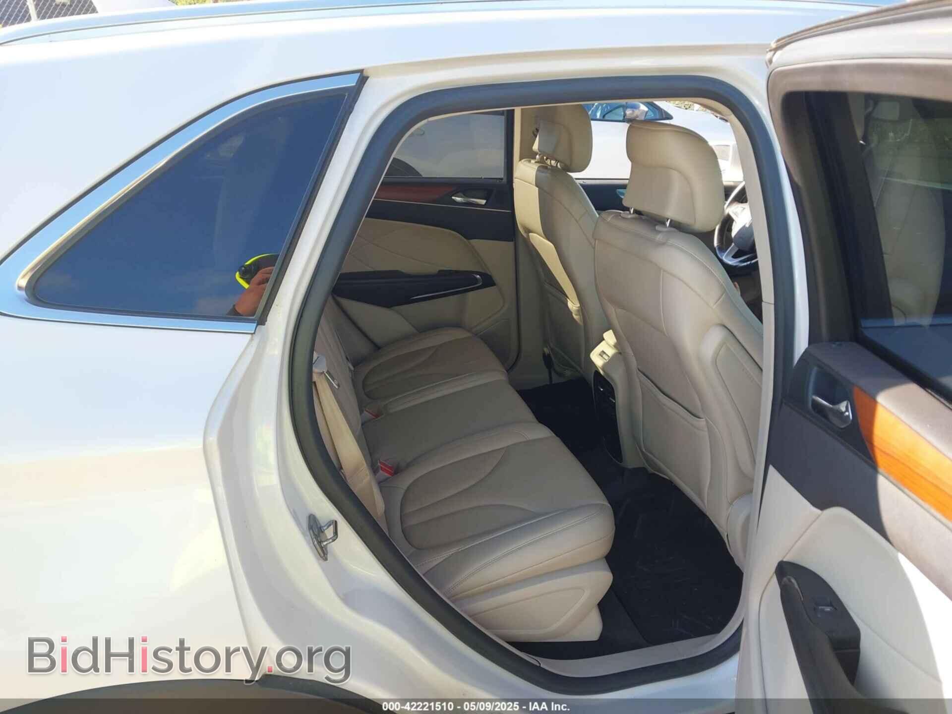 2017 LINCOLN MKC - VIN: 5LMCJ2D93HUL33031 - Фото 8