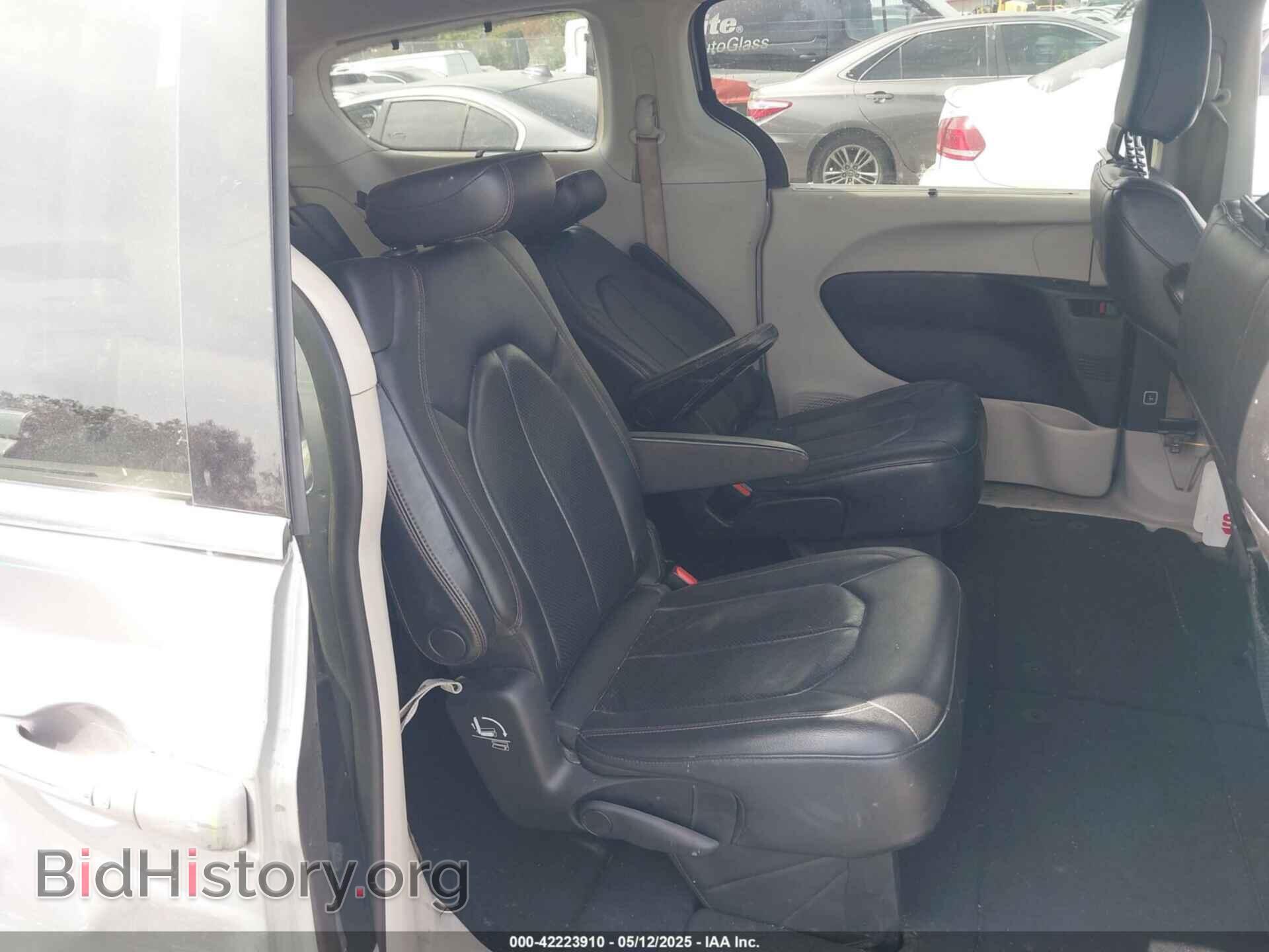 2020 CHRYSLER PACIFICA - VIN: 2C4RC1BG9LR272118 - Фото 8