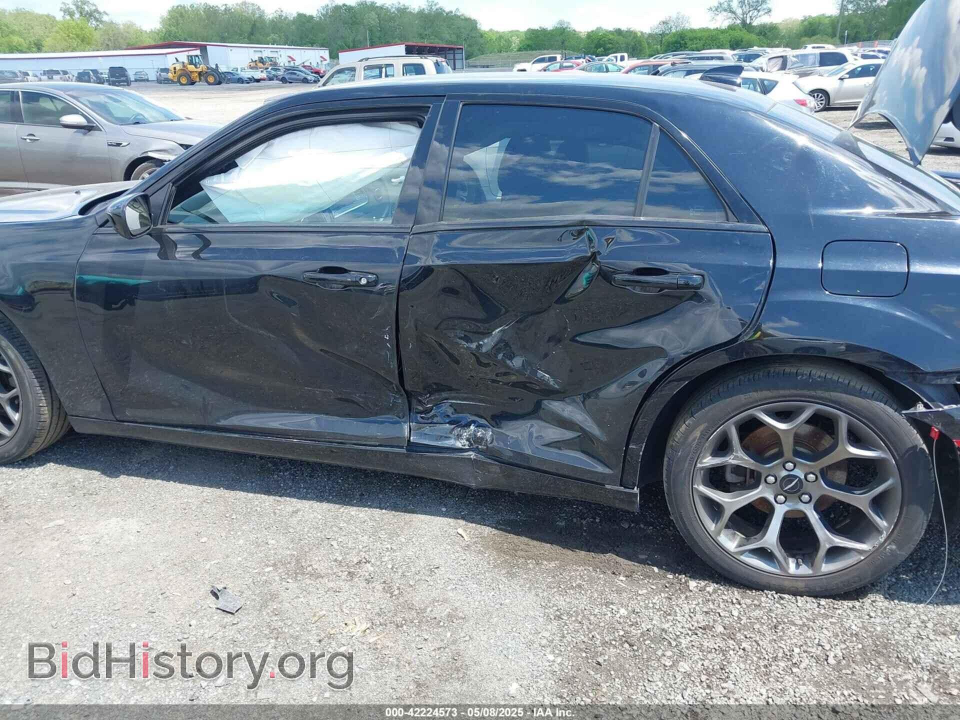 2017 CHRYSLER 300 - VIN: 2C3CCABG4HH593569 - Фото 6