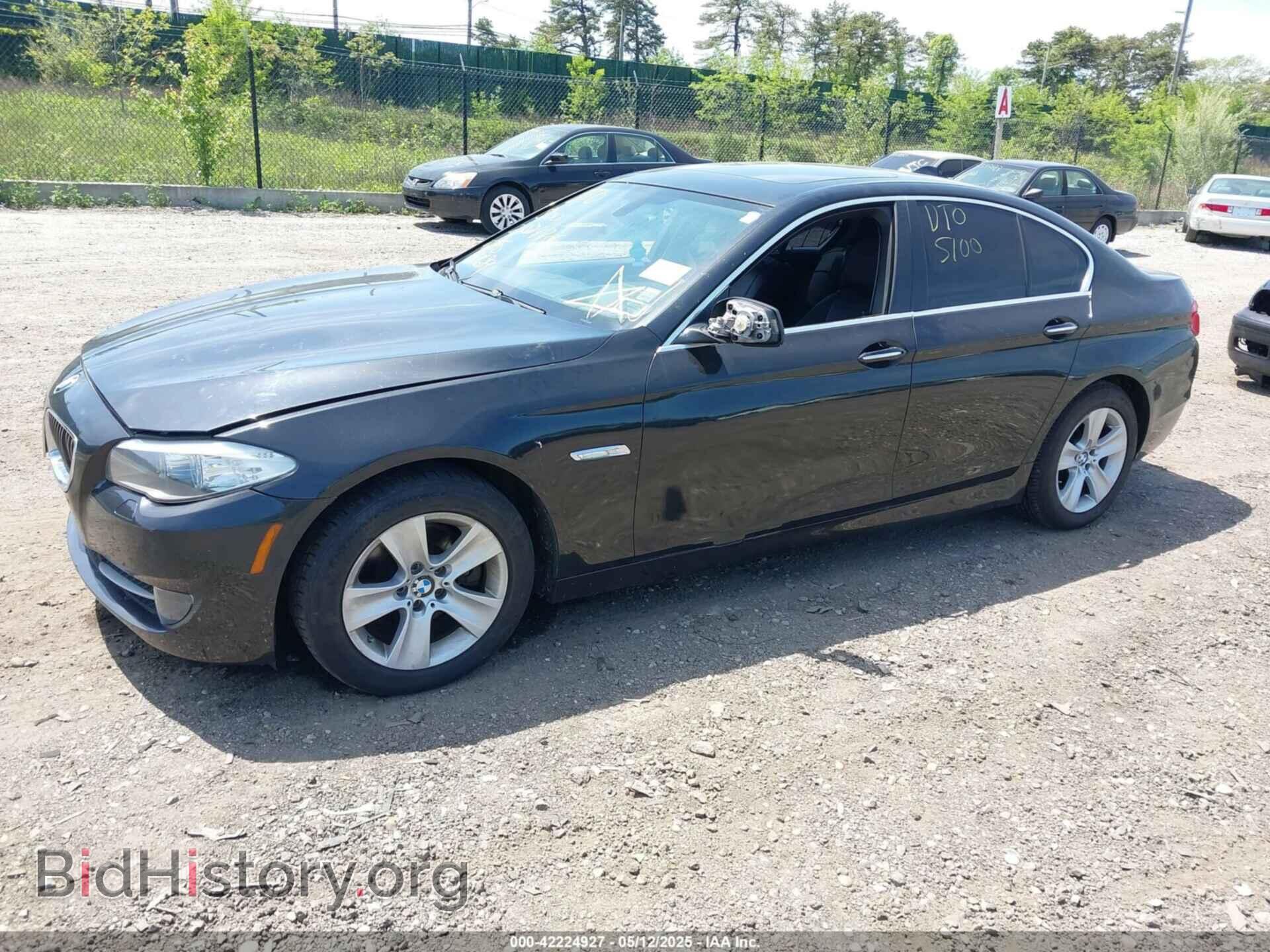 2013 BMW 528I - VIN: WBAXH5C57DD112835 - Фото 2